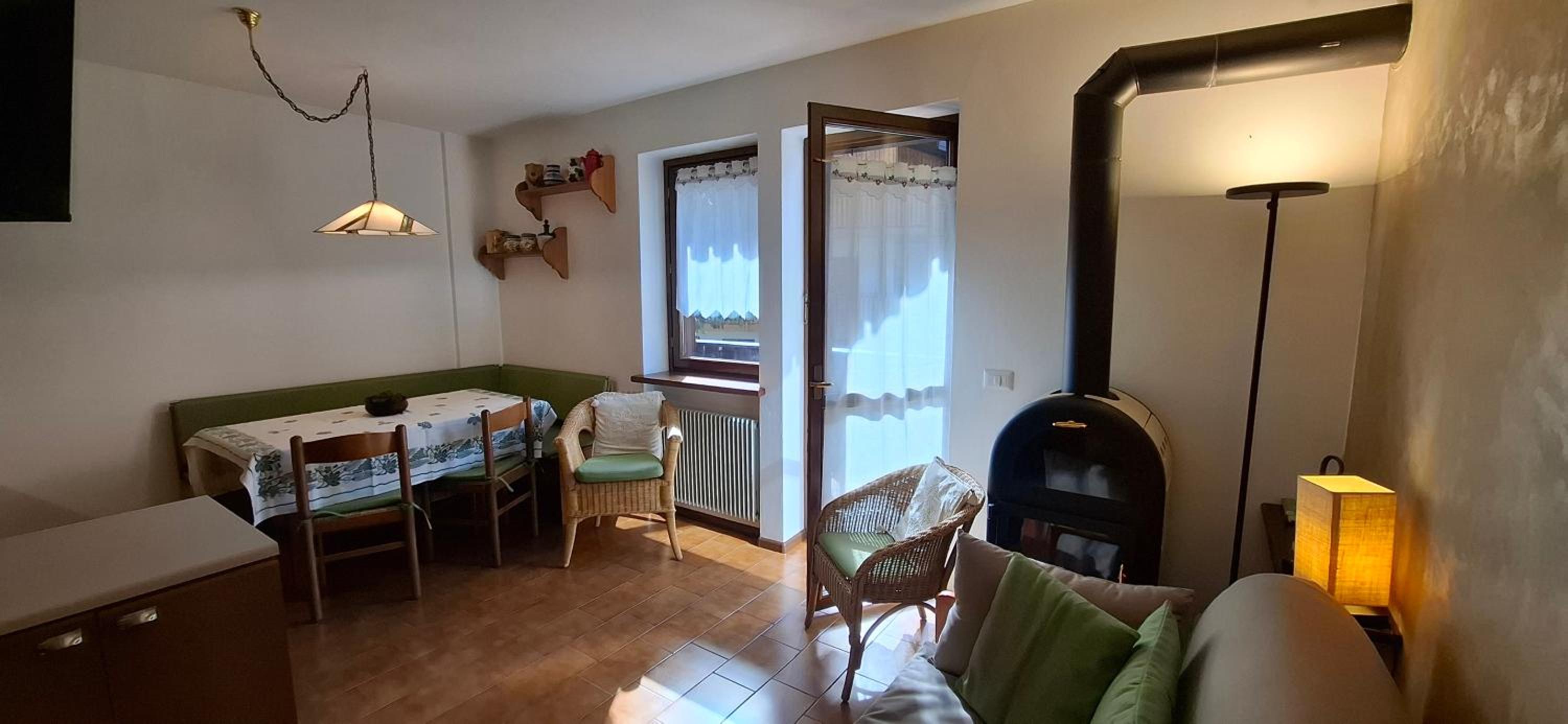Sasso Bianco Home - Mountain View & Private Parking