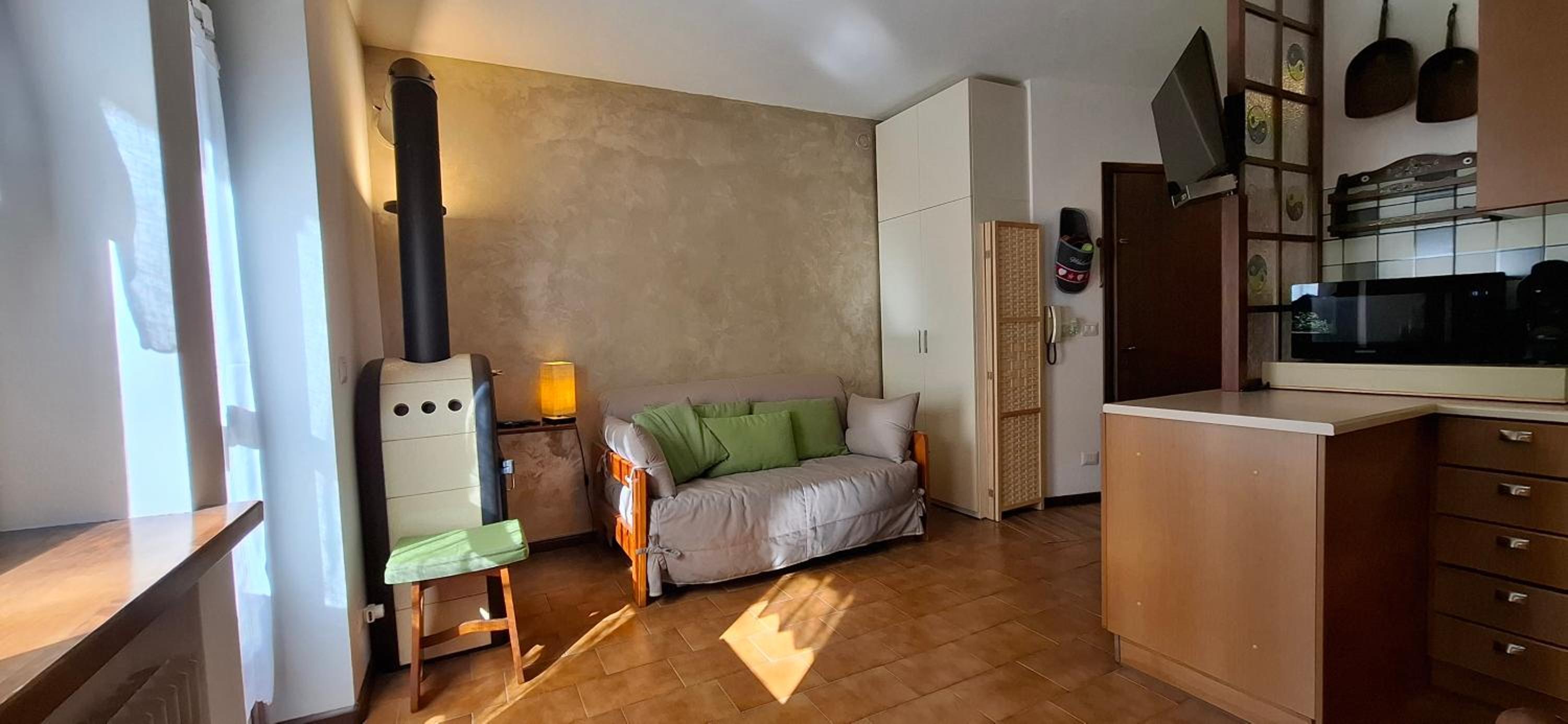 Sasso Bianco Home - Mountain View & Private Parking
