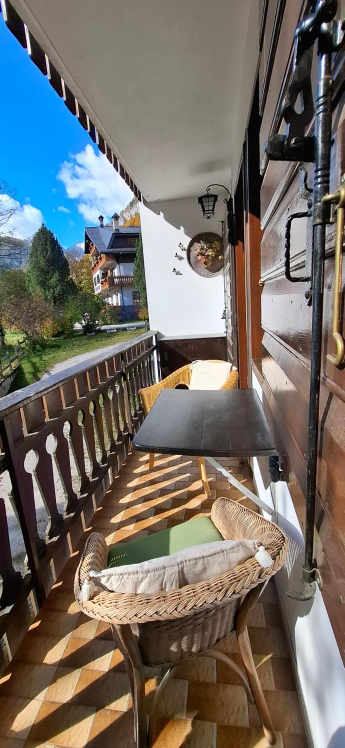 Sasso Bianco Home - Mountain View & Private Parking