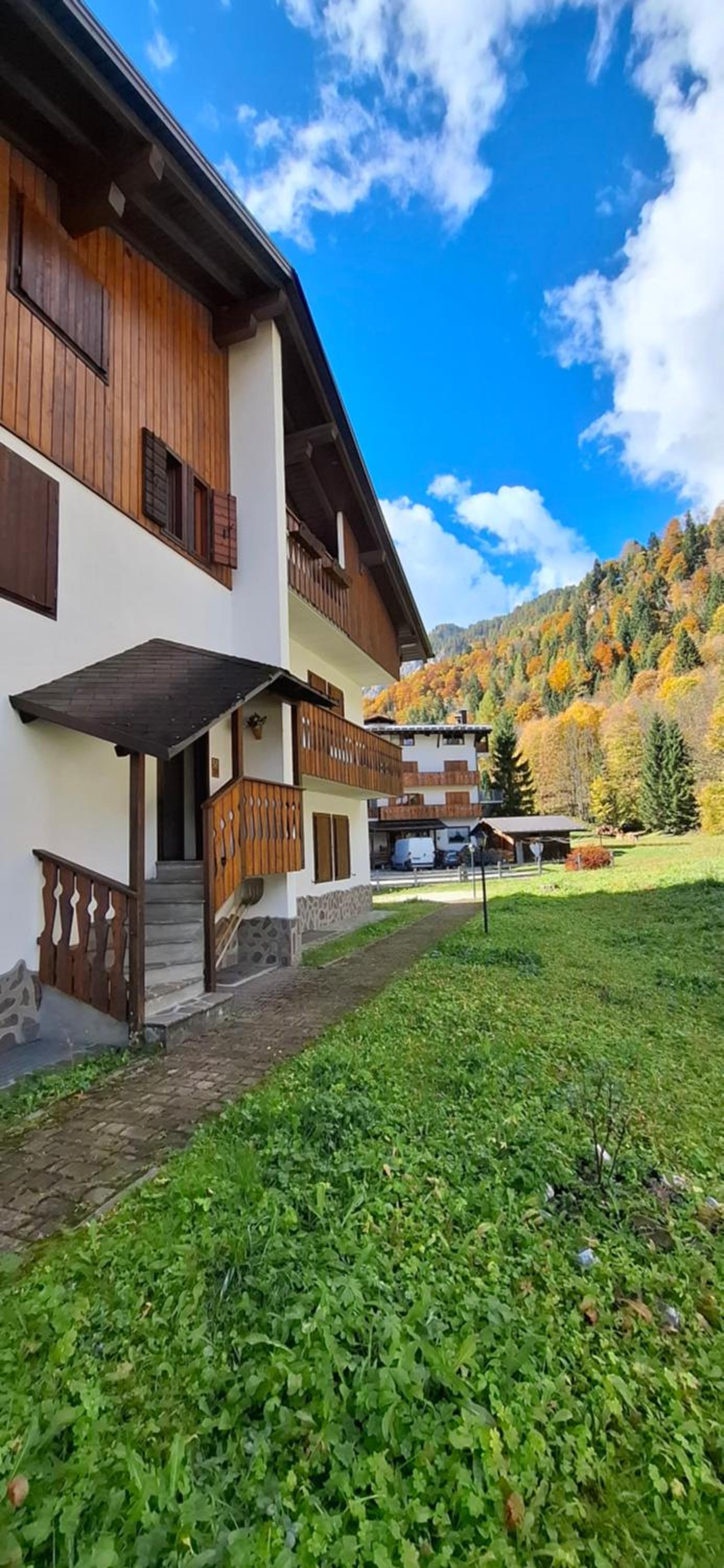 Sasso Bianco Home - Mountain View & Private Parking
