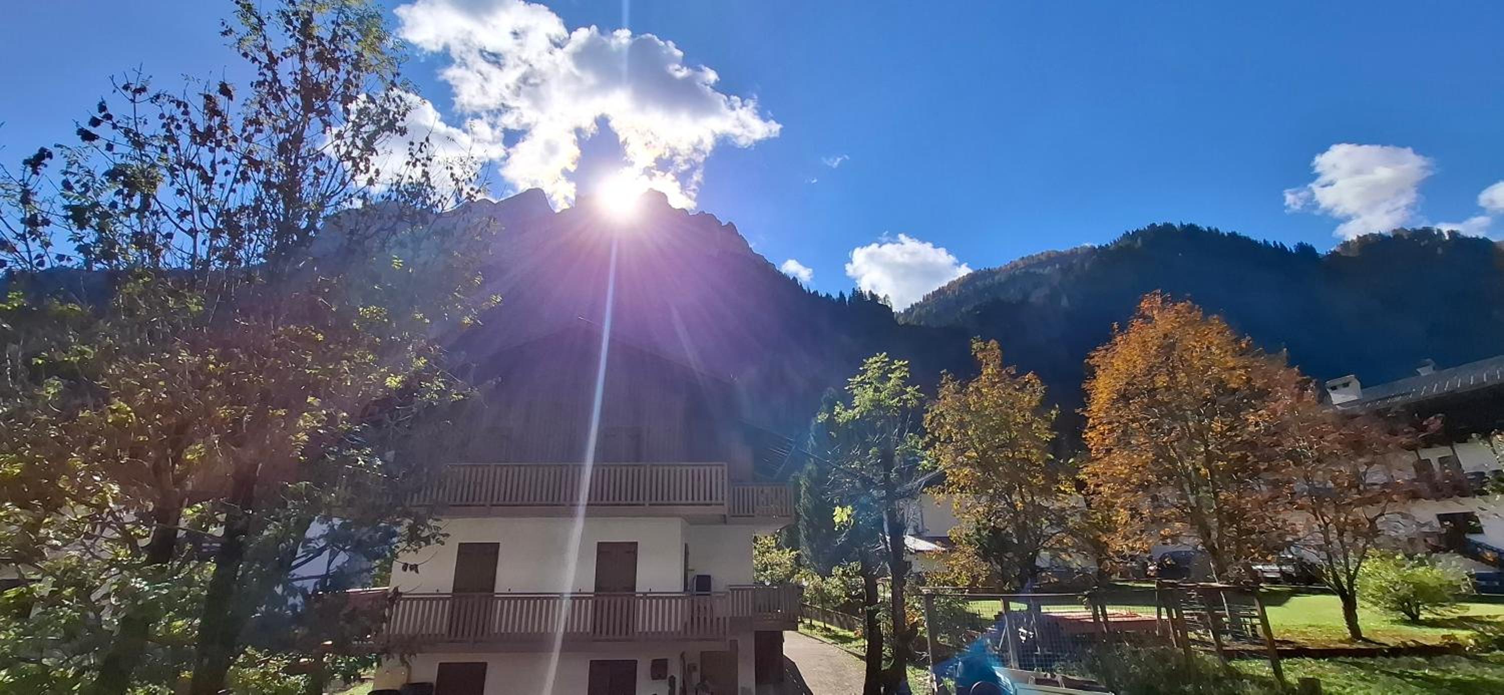 Sasso Bianco Home - Mountain View & Private Parking