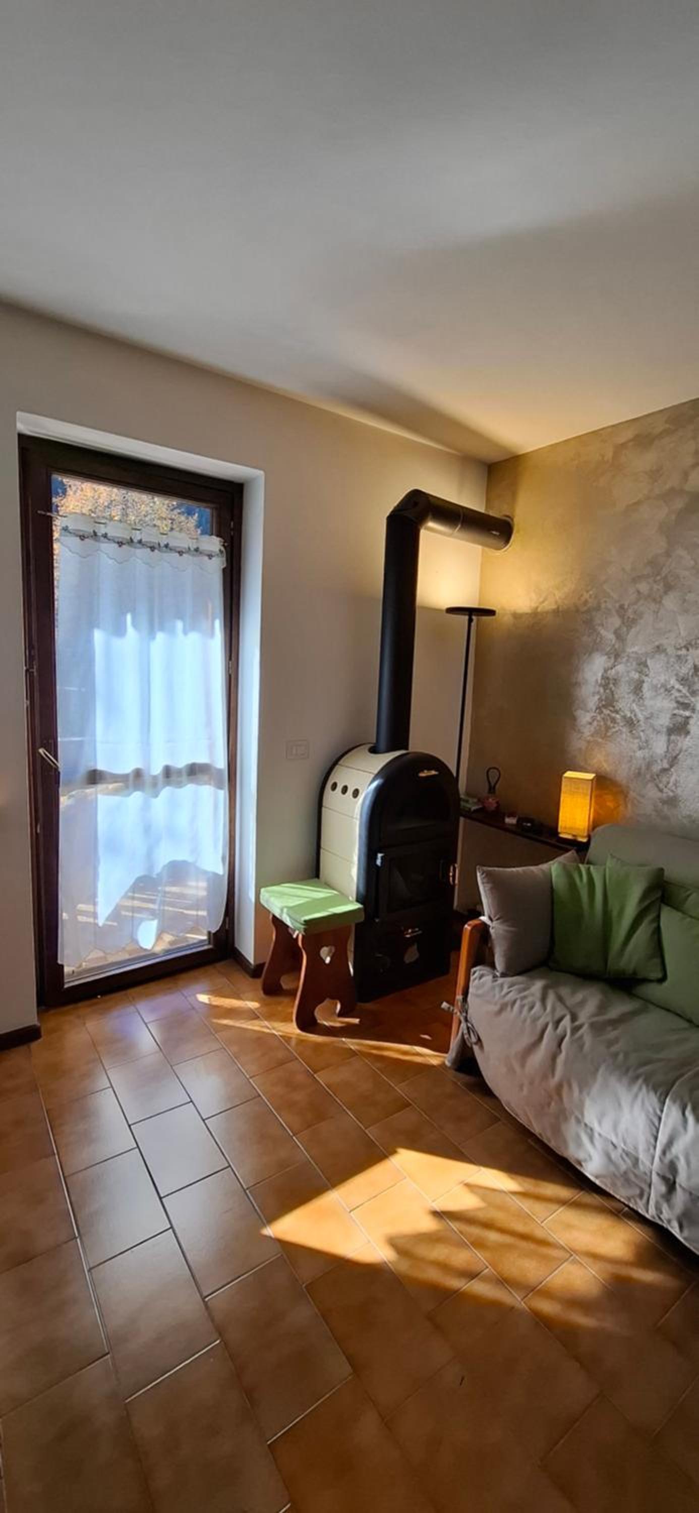 Sasso Bianco Home - Mountain View & Private Parking