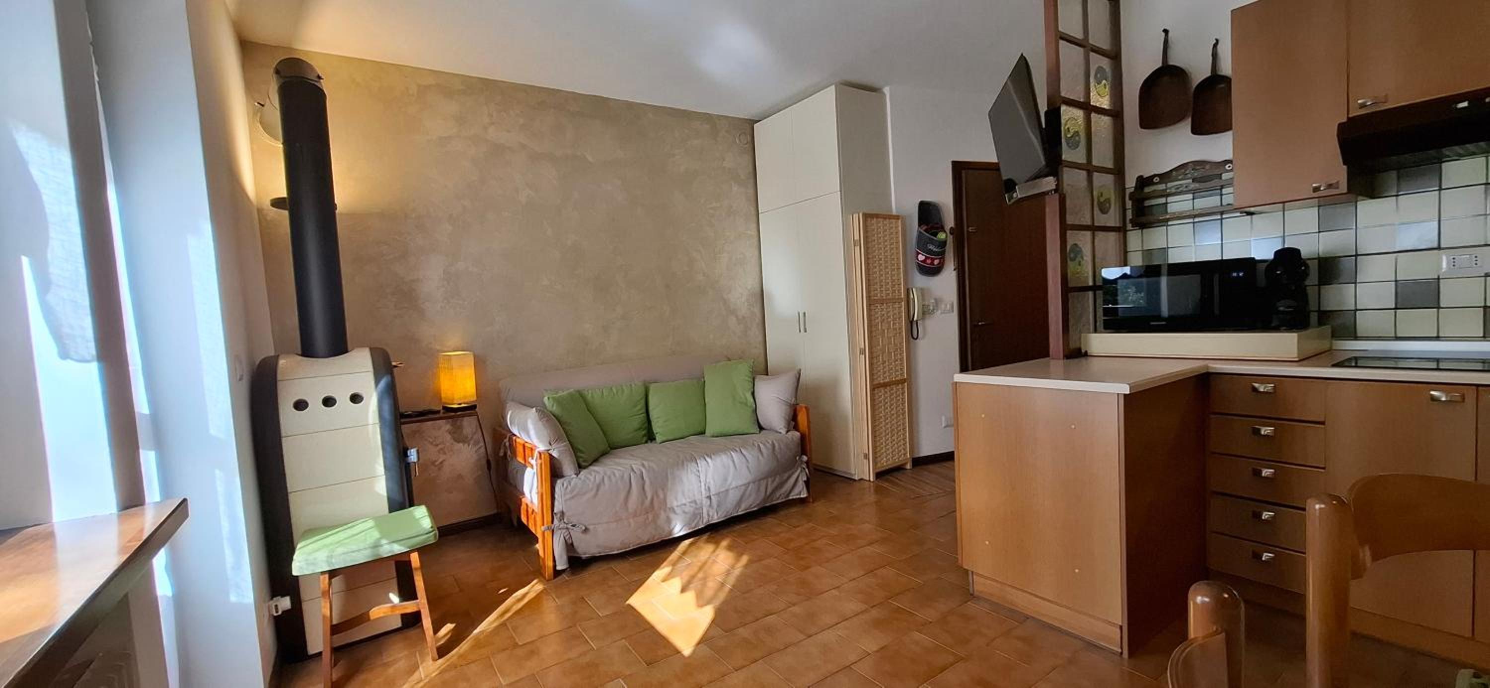 Sasso Bianco Home - Mountain View & Private Parking