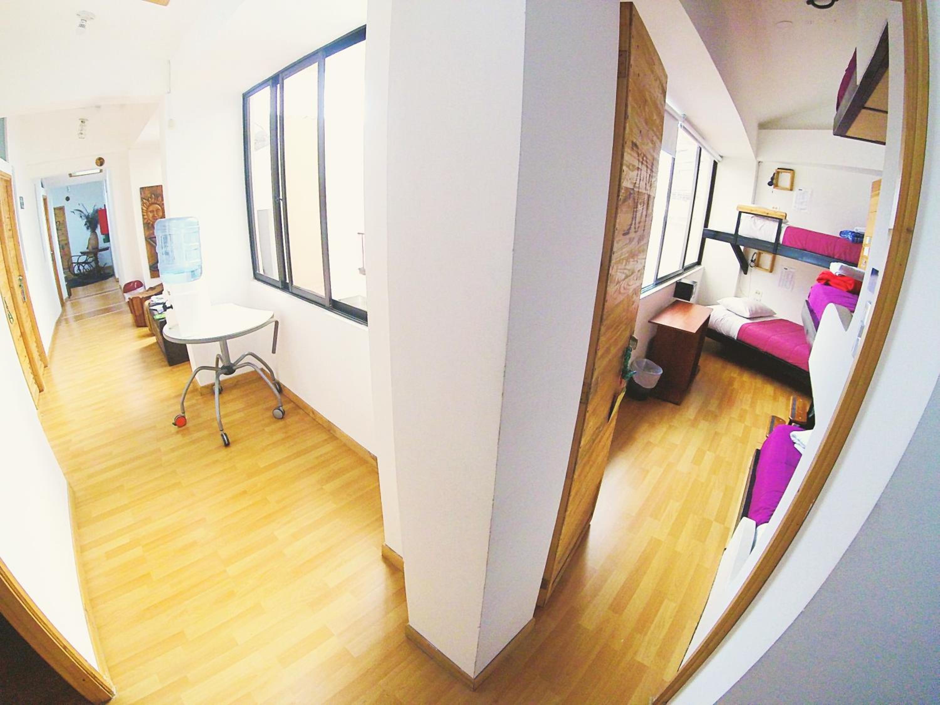 Hostal de la 57