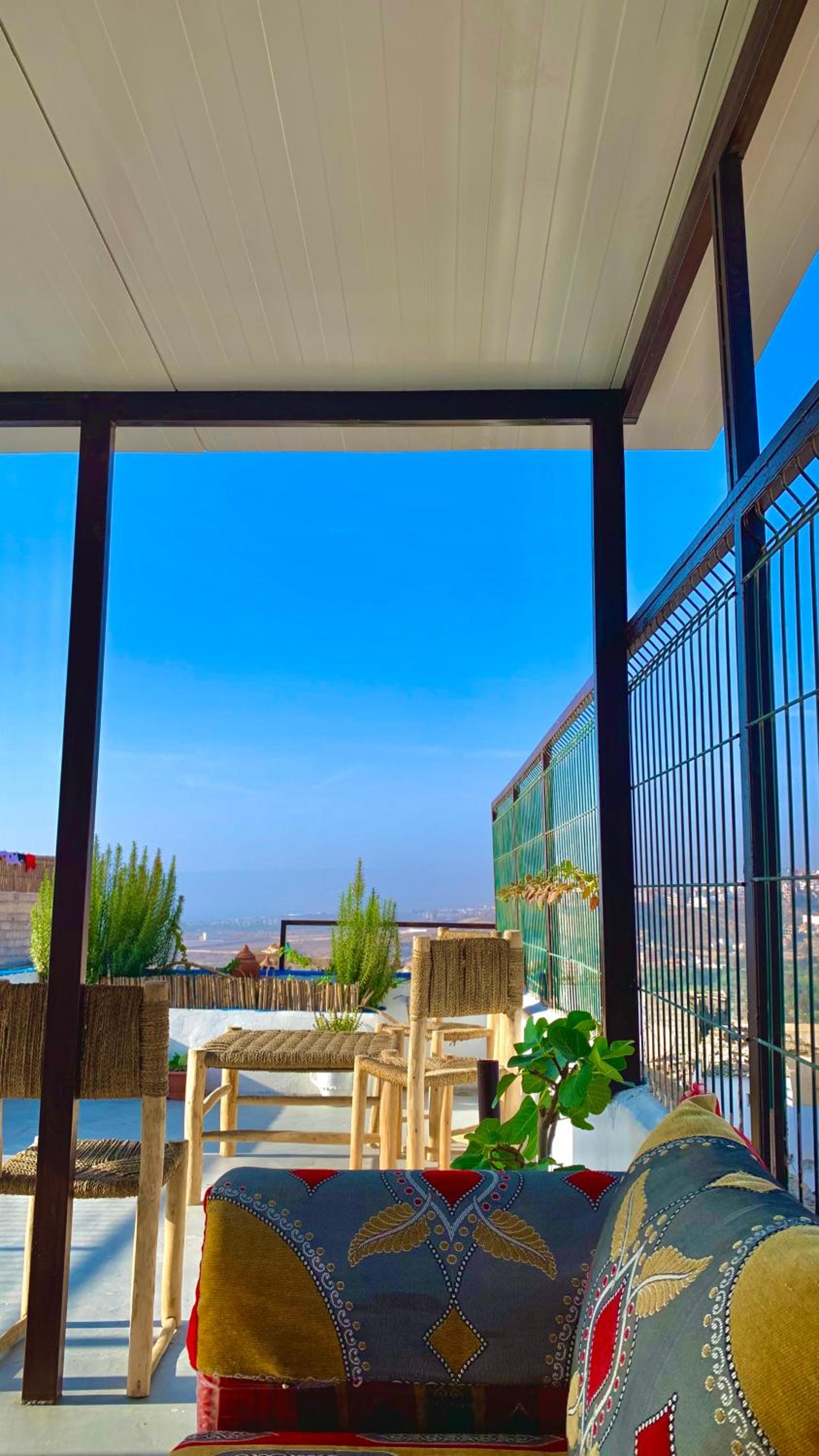 Titryte Hostel - chill rooftop