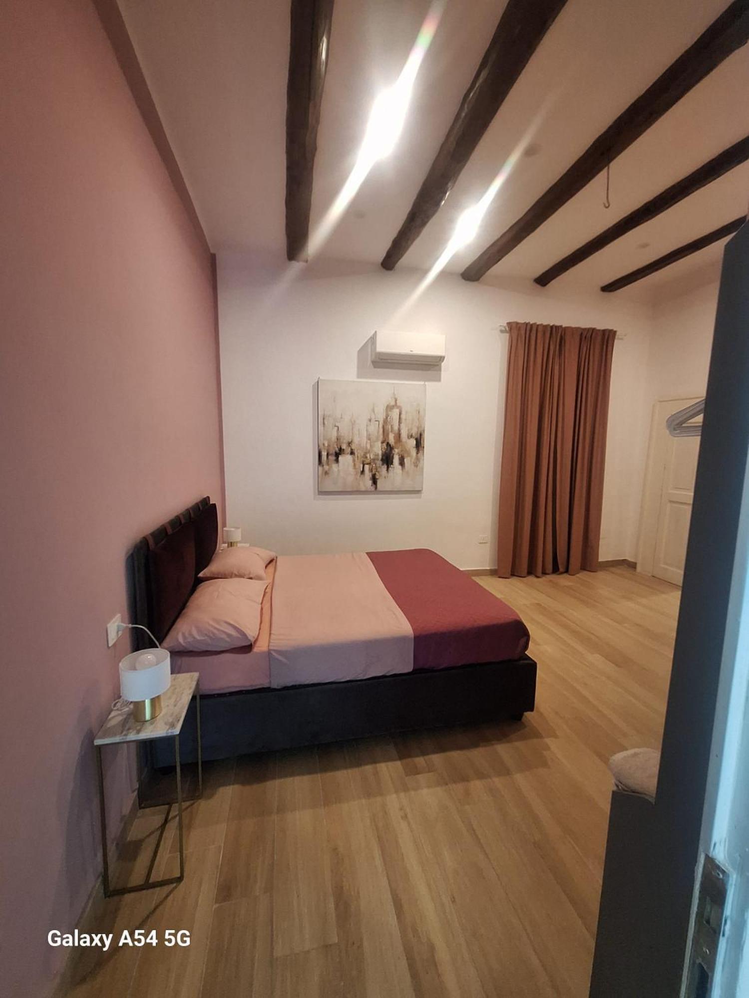 Luxury Suites Glory Tower