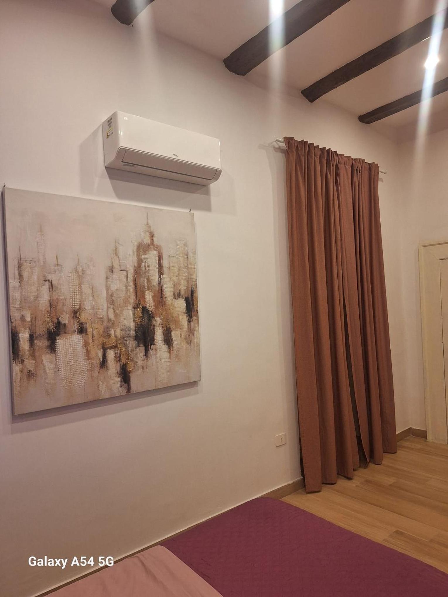 Luxury Suites Glory Tower