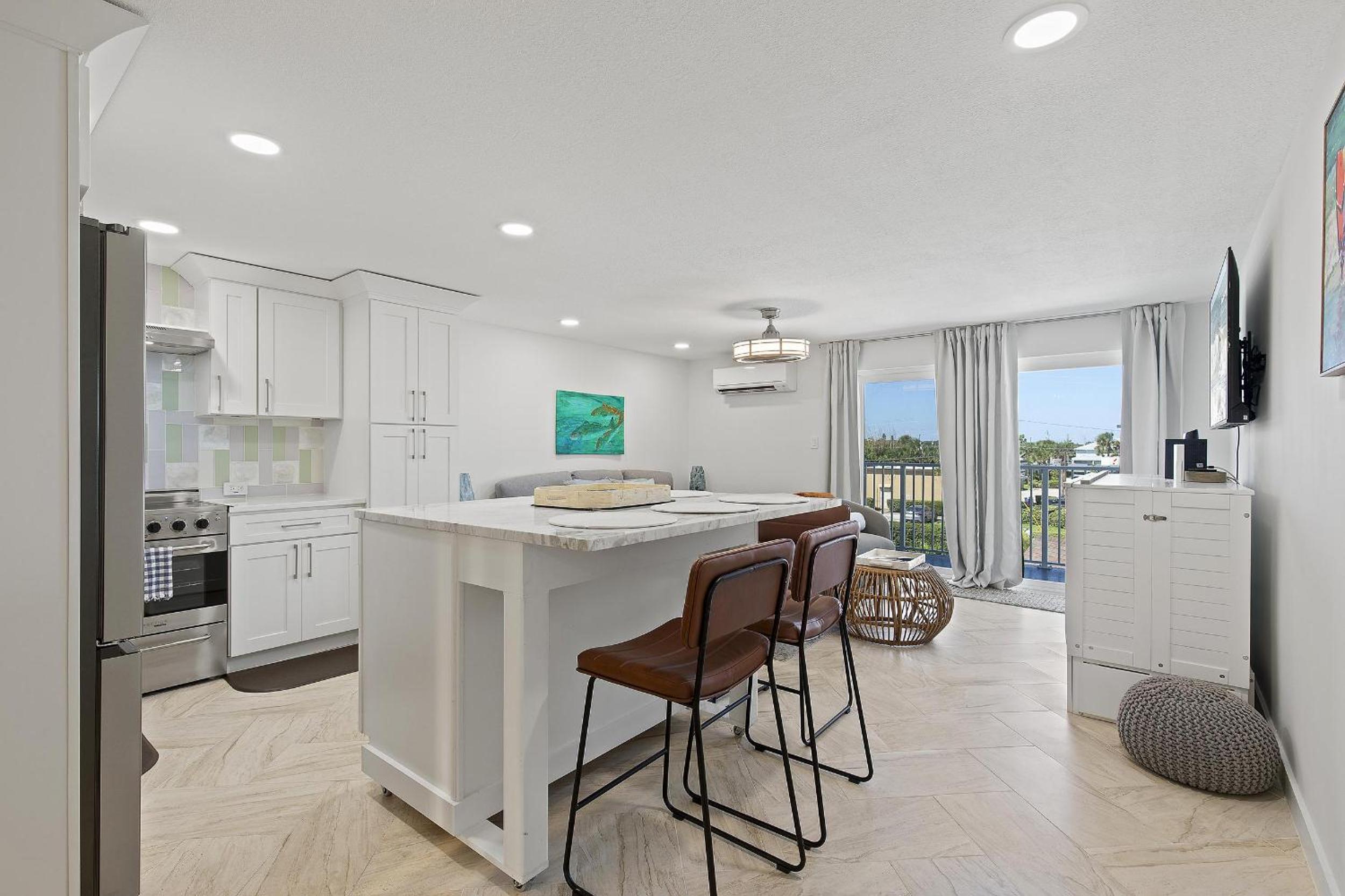 Mariner's Cove 308