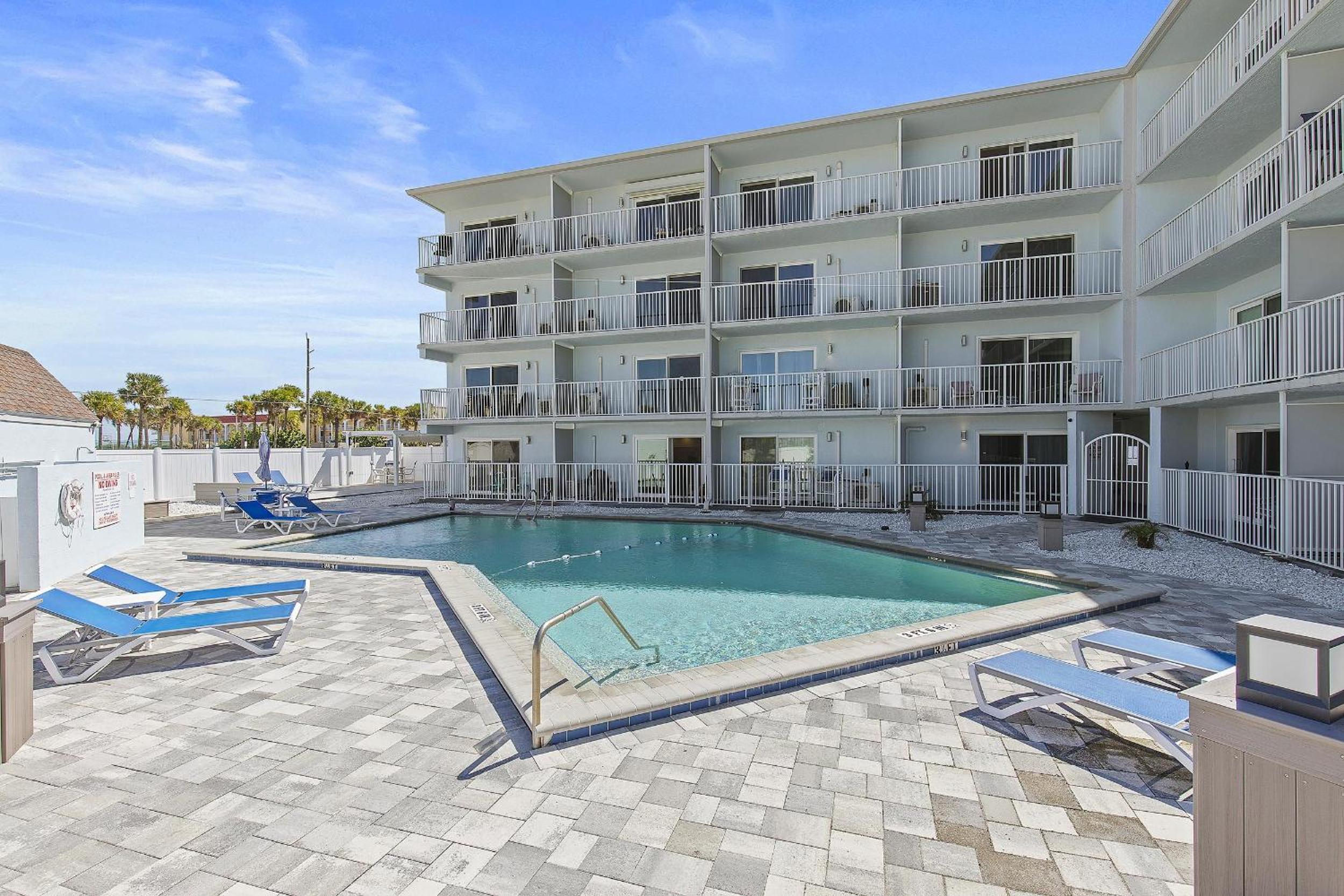 Mariner's Cove 308