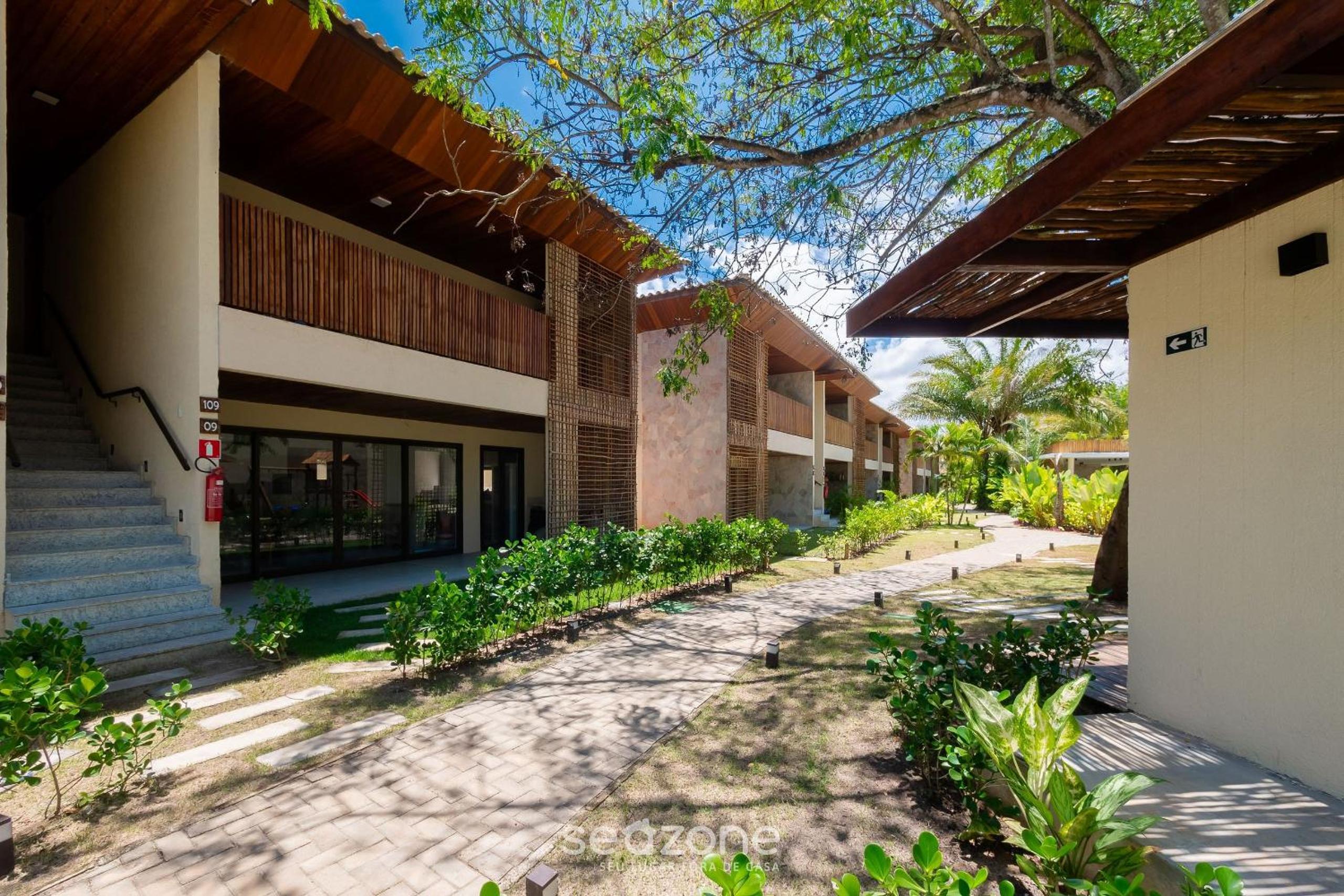 2 Bedroom Apt 800 m from the Beach TDC0109