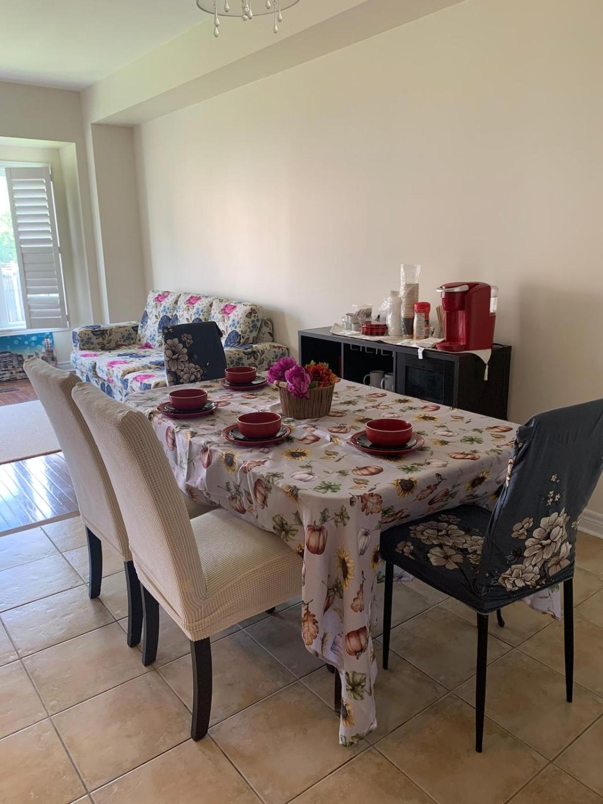 Comfortable Residential 4BR Home with 2 Free Parking