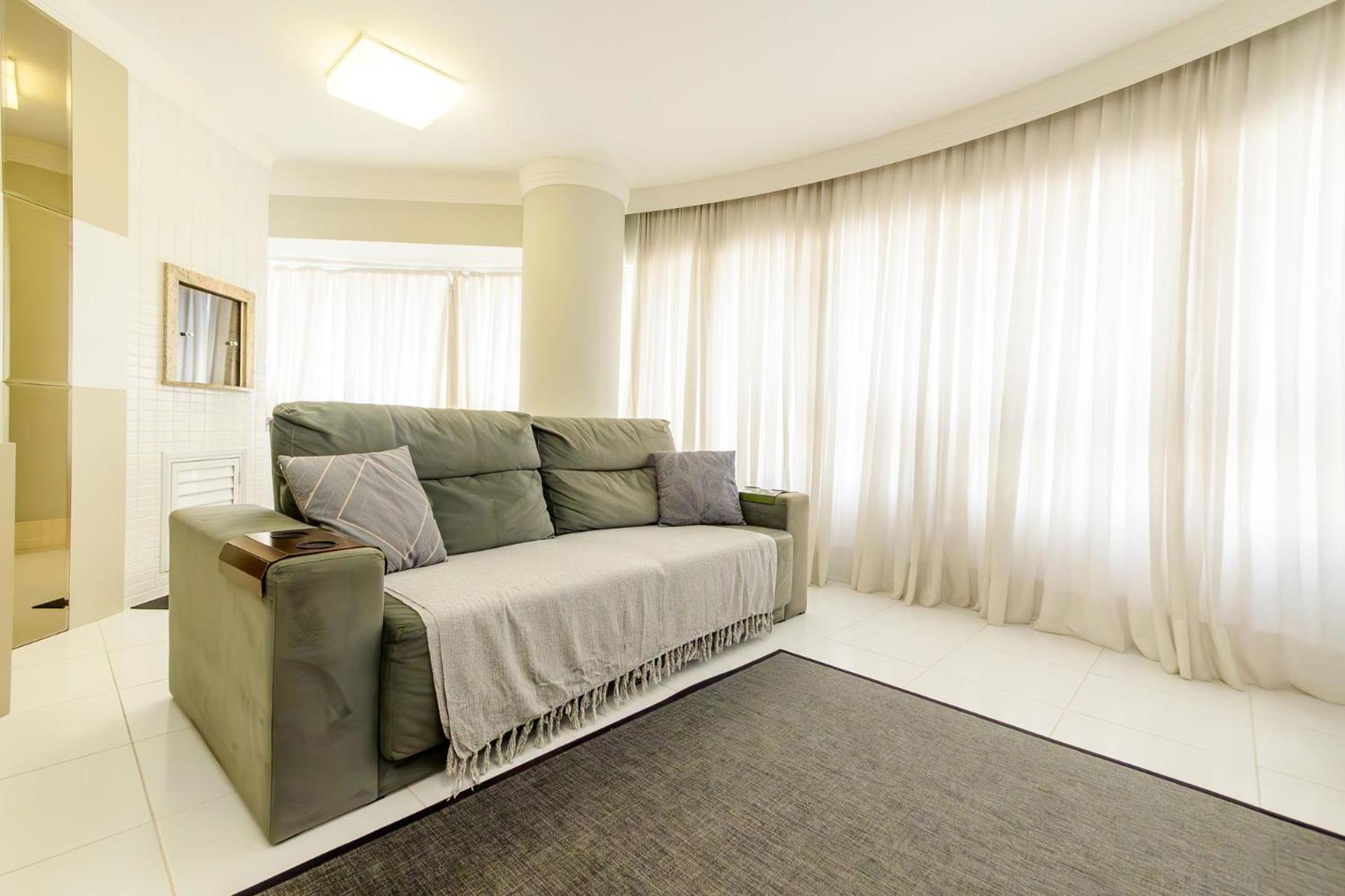 Apartamento moderno perto da praia VG2701