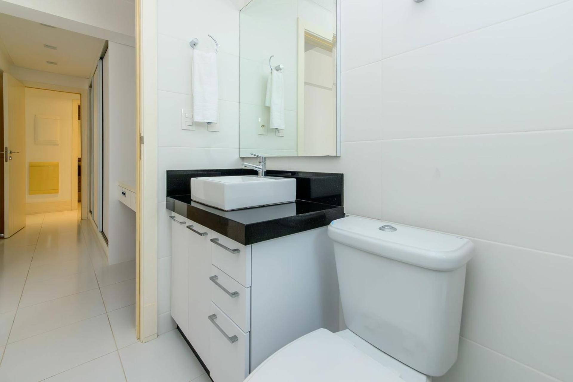 Apartamento moderno perto da praia VG2701