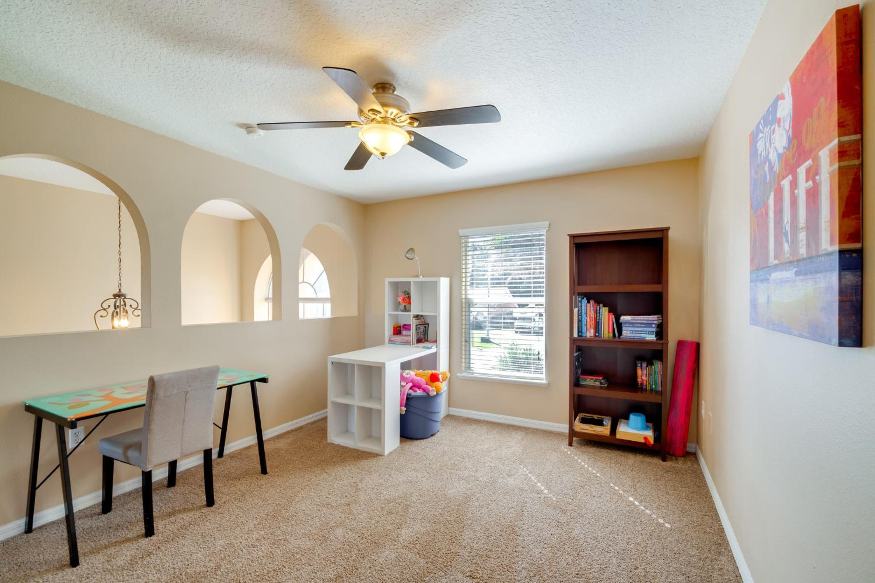 Games, Bikes and Kids Play Area Ocala Family Home