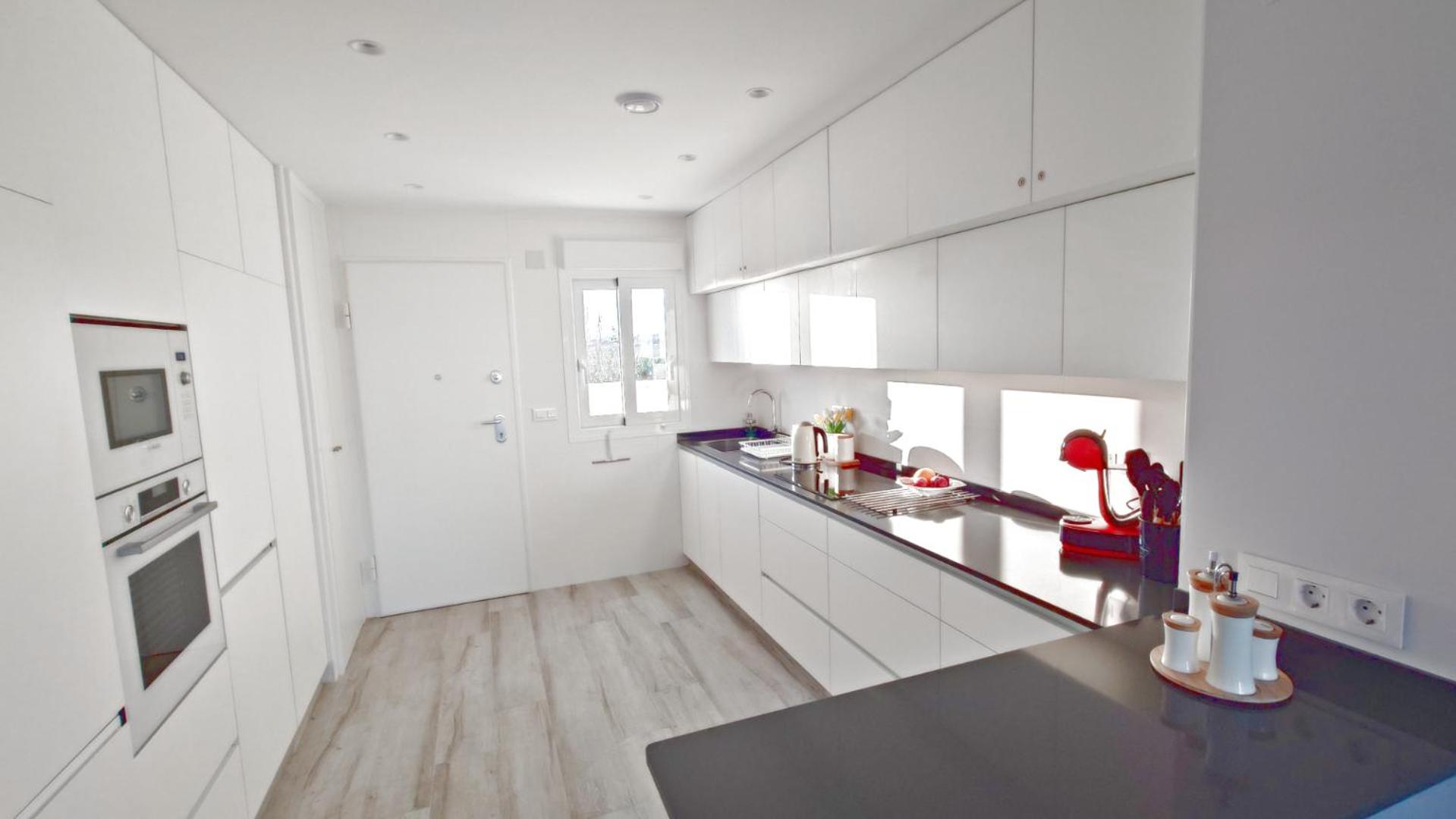 Torre sol Penthouse - jacuzzi - AC - garage - pool