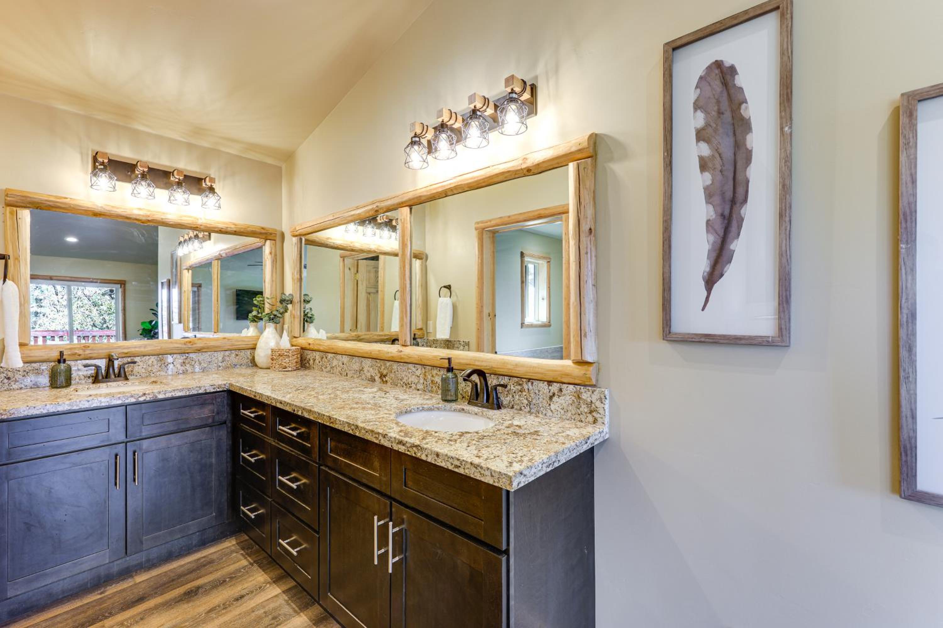 Big Bear Mtn Fun Family Cabin with Game Room