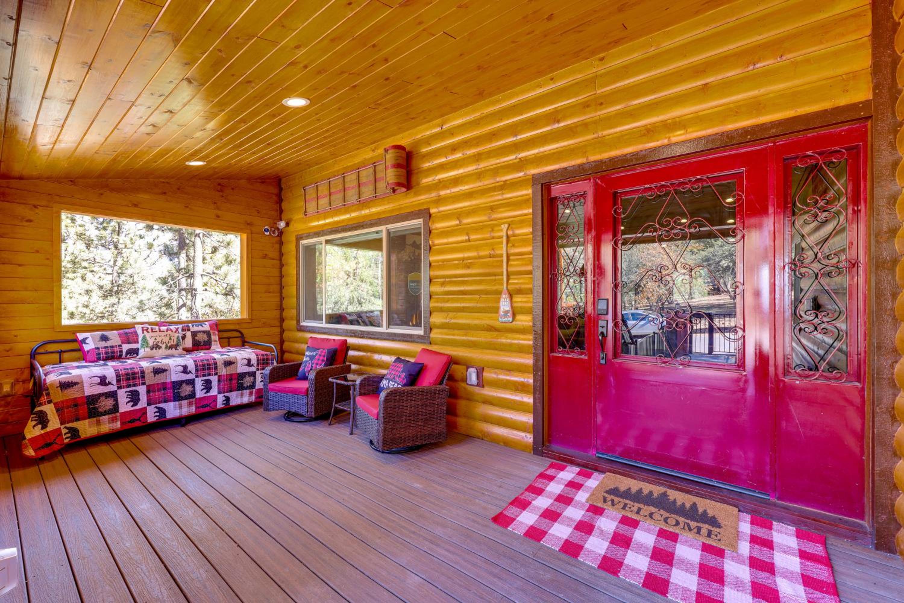 Big Bear Mtn Fun Family Cabin with Game Room