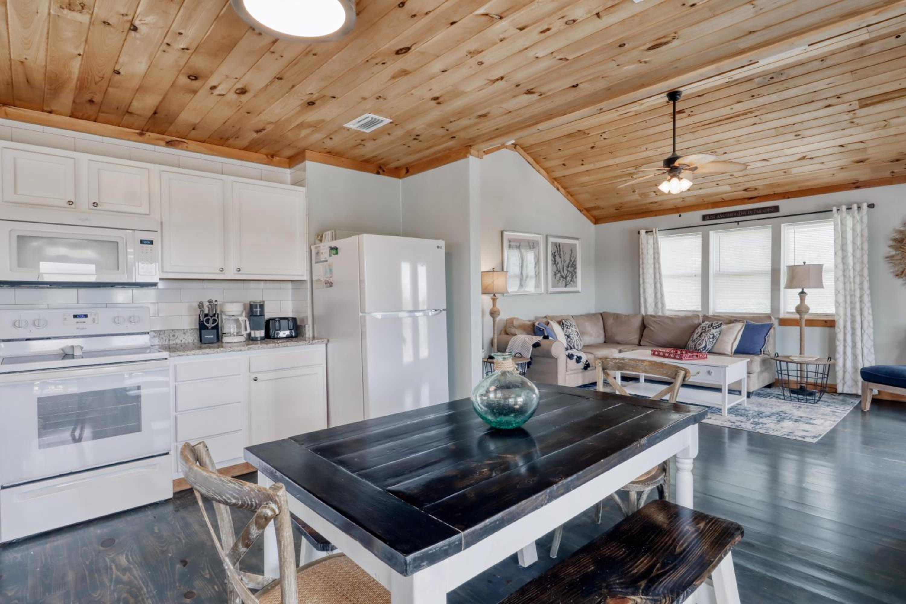 Whitesands Beach House - North