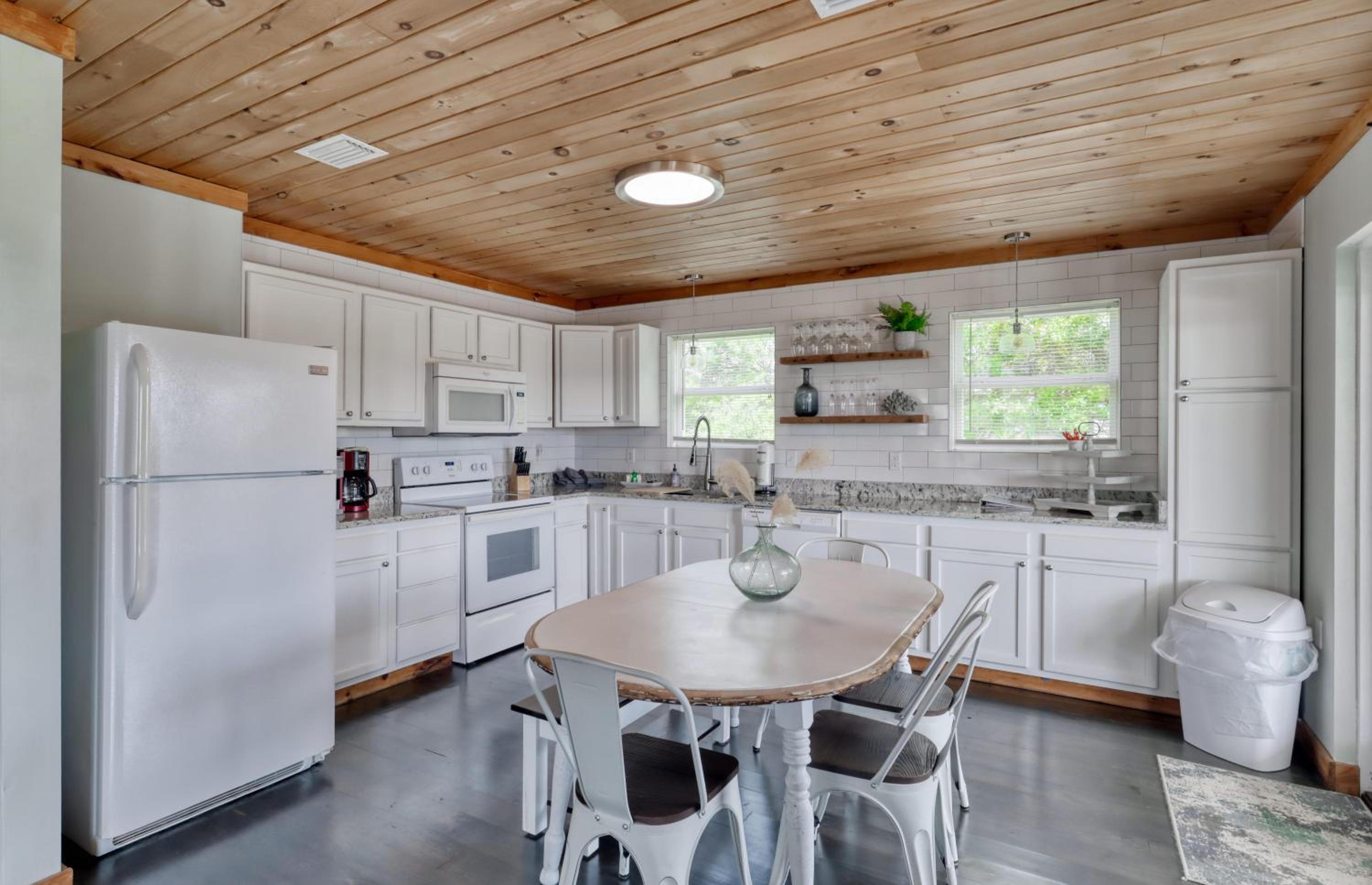 Whitesands Beach House - South
