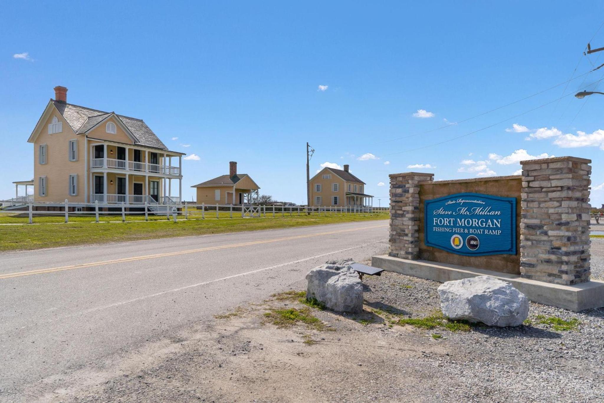 Whitesands Beach House - South