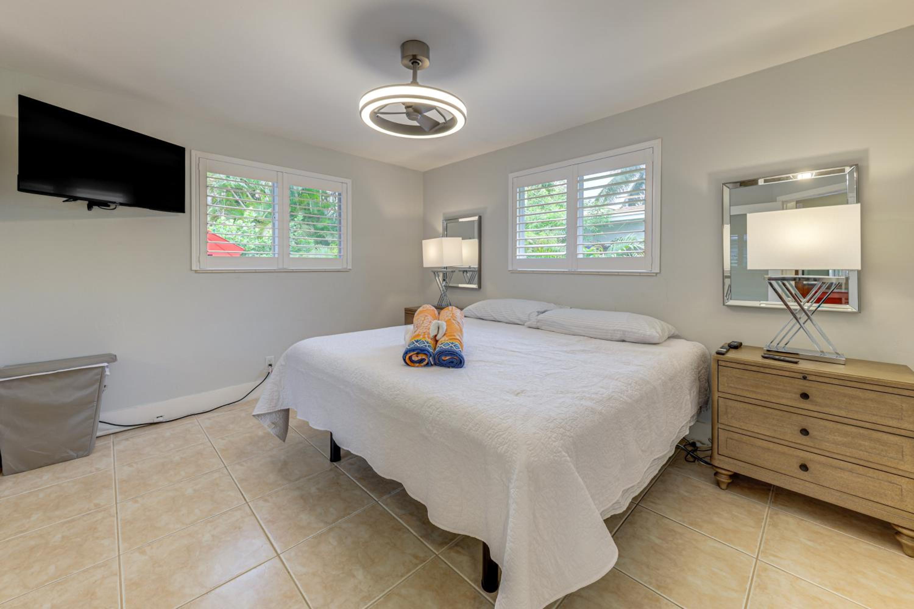 Walkable Island City Oasis with Private Heated Pool!