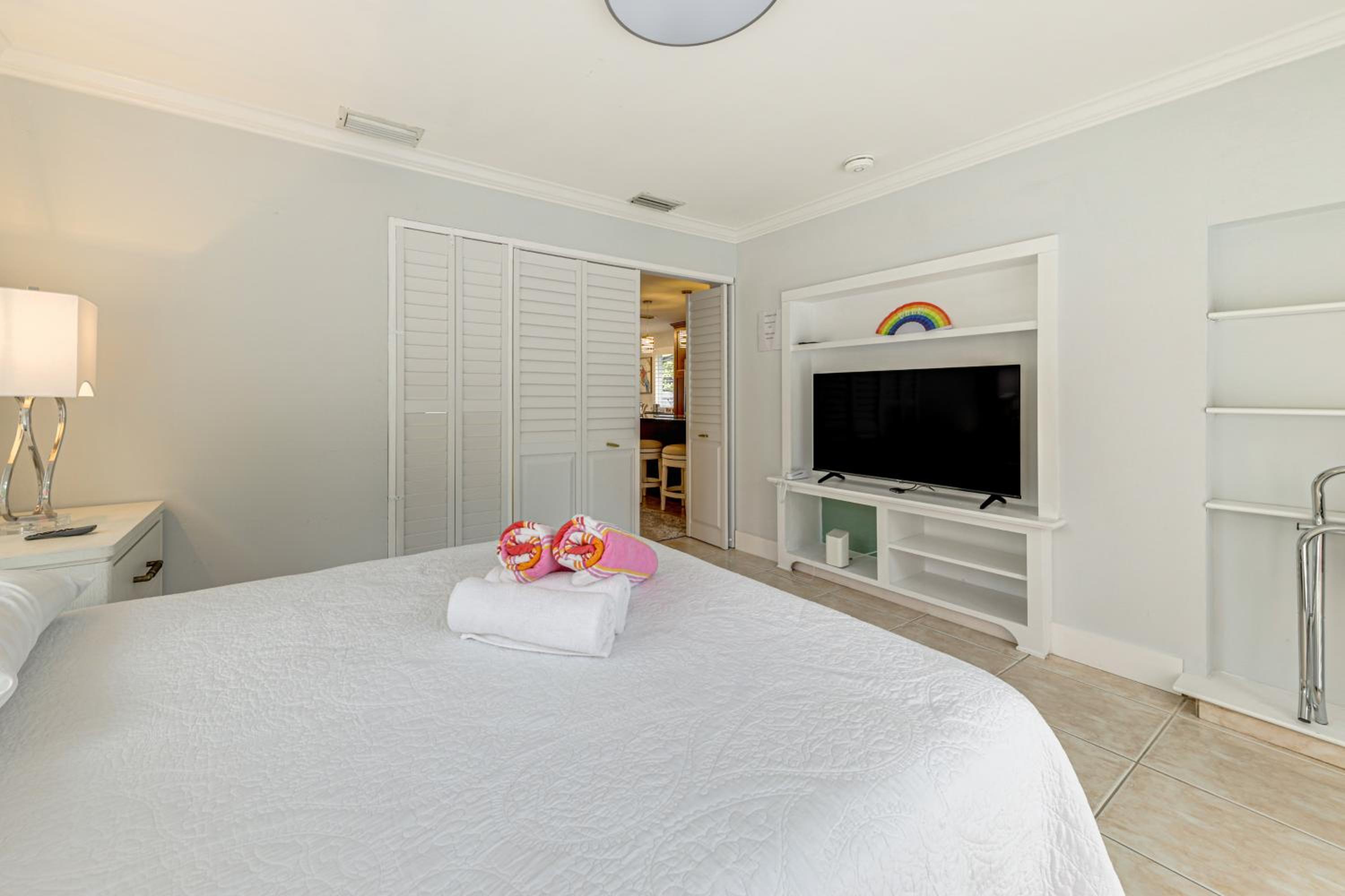 Walkable Island City Oasis with Private Heated Pool!