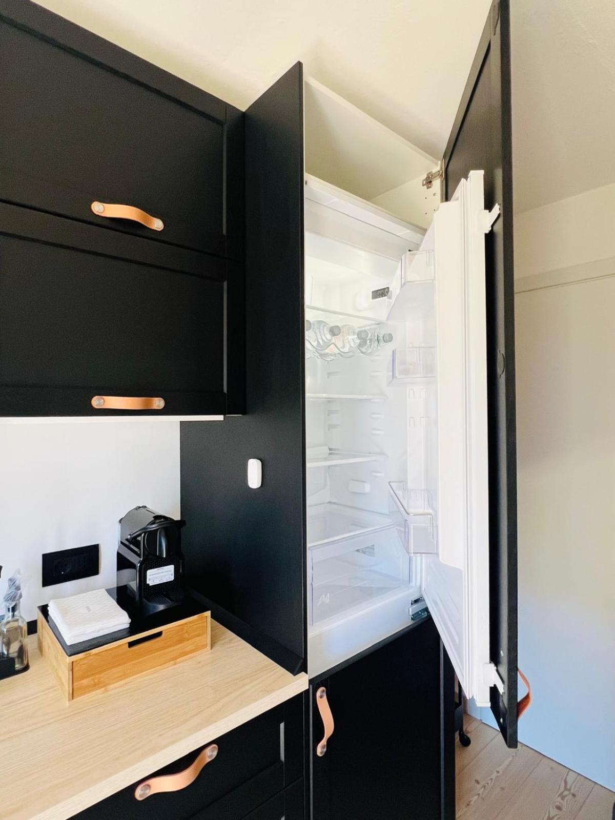 MH Luxury Apartments