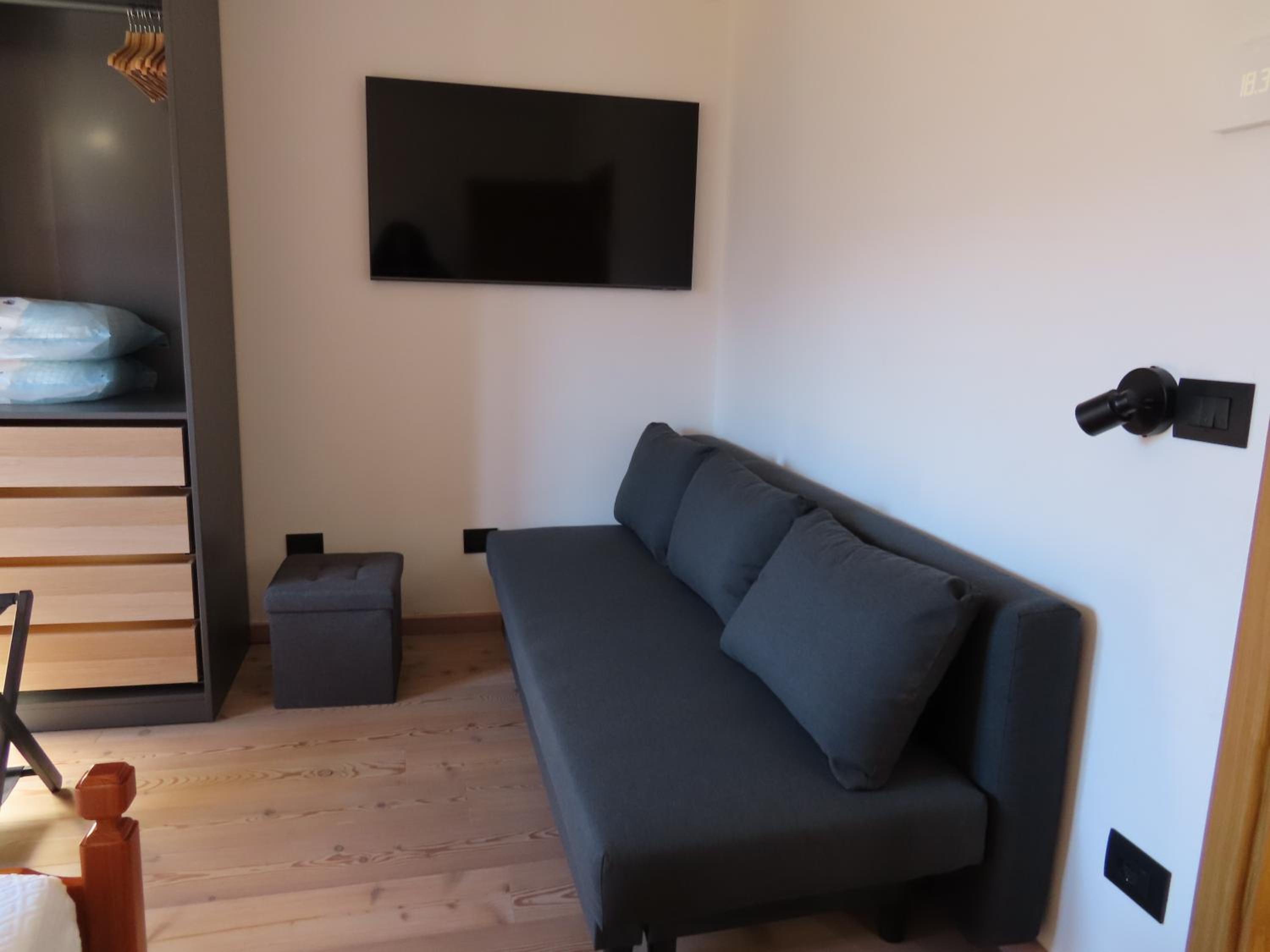 MH Luxury Apartments