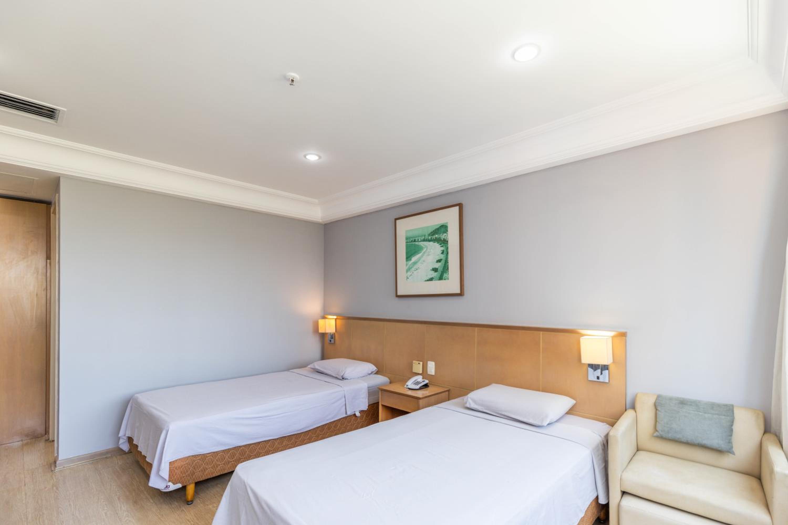 Mediterrâneo Barra - Convenience and comfort!
