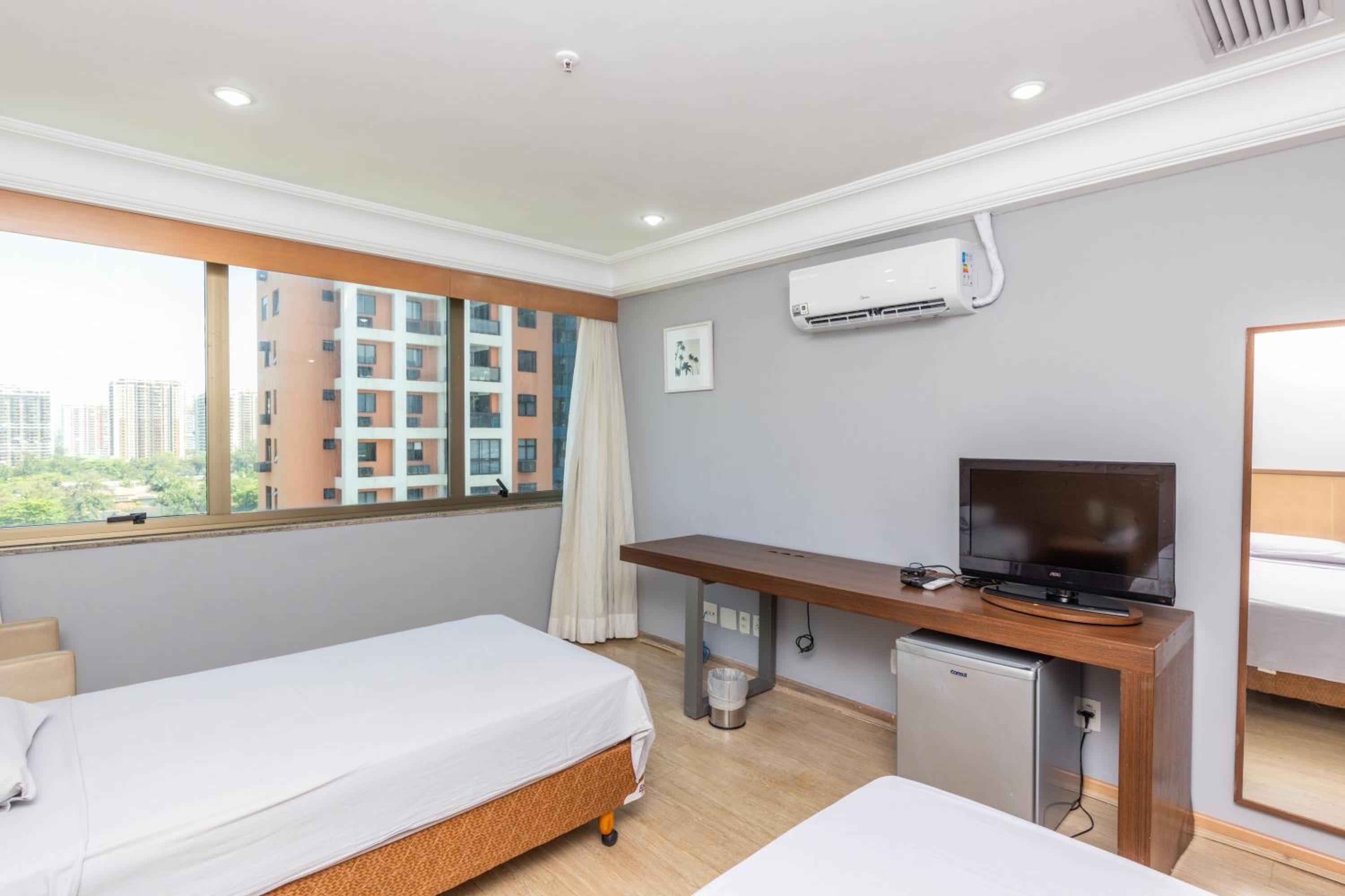 Mediterrâneo Barra - Convenience and comfort!
