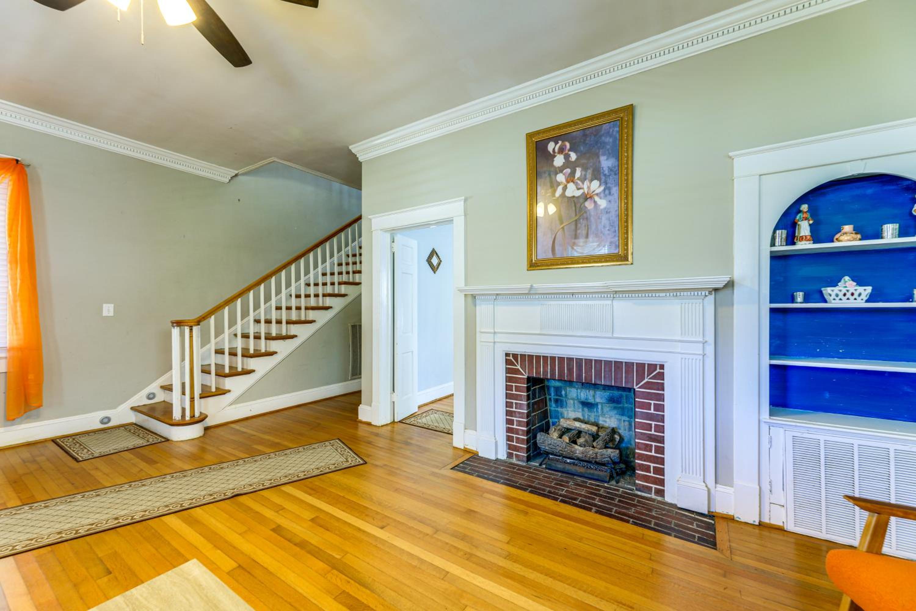 Spacious New Bern Home with Yard 2 Mi to Riverfront