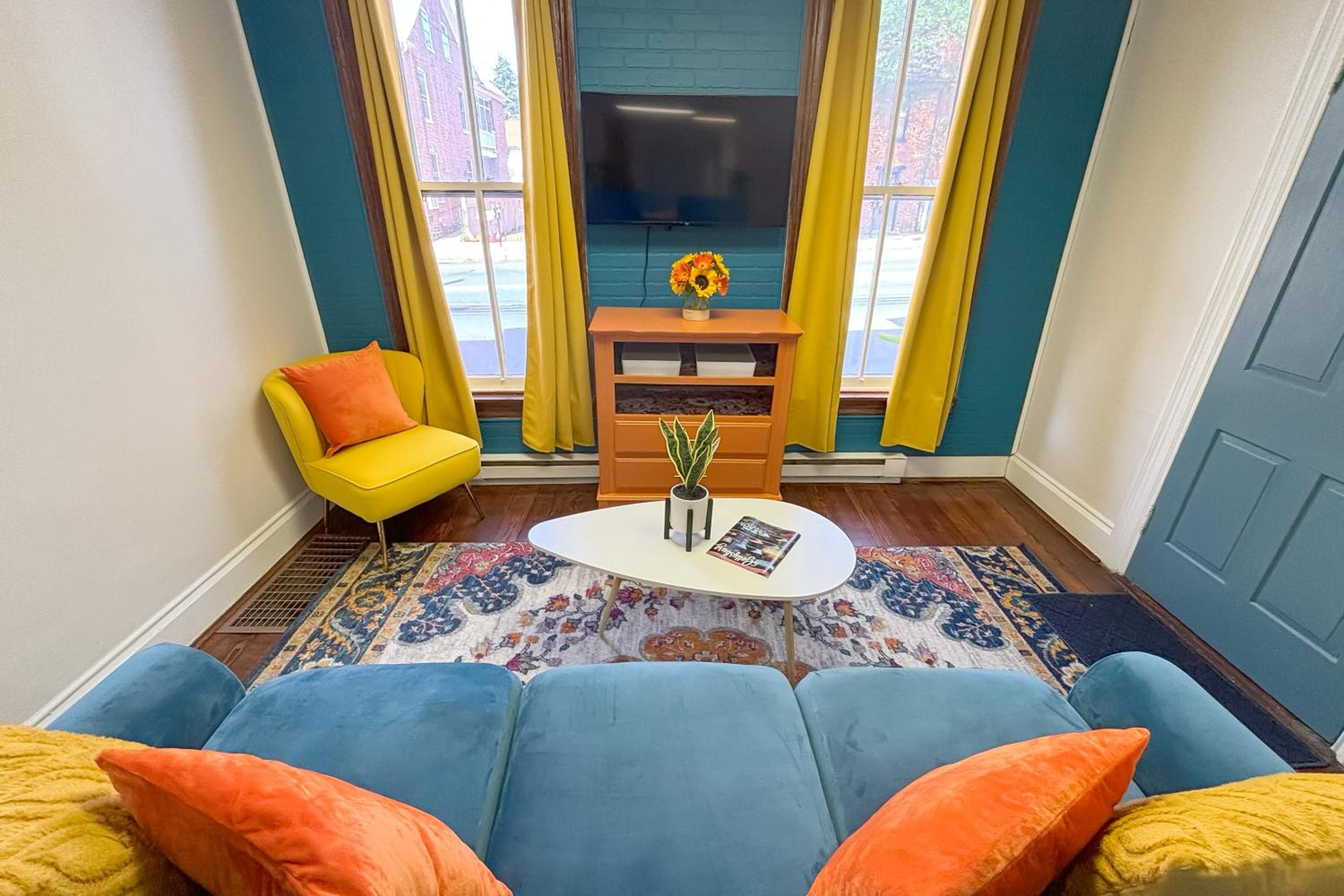 Walkable Rental in Dtwn Gettysburg Pet-Friendly!