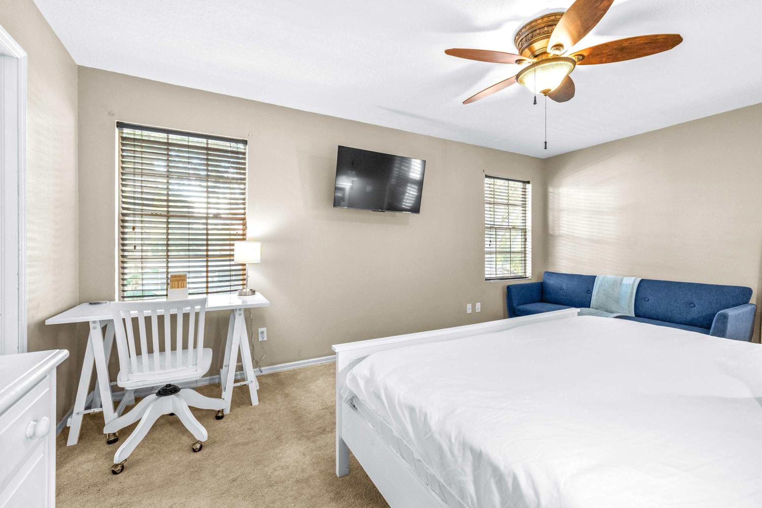 The Roland Villa - For 12ppl