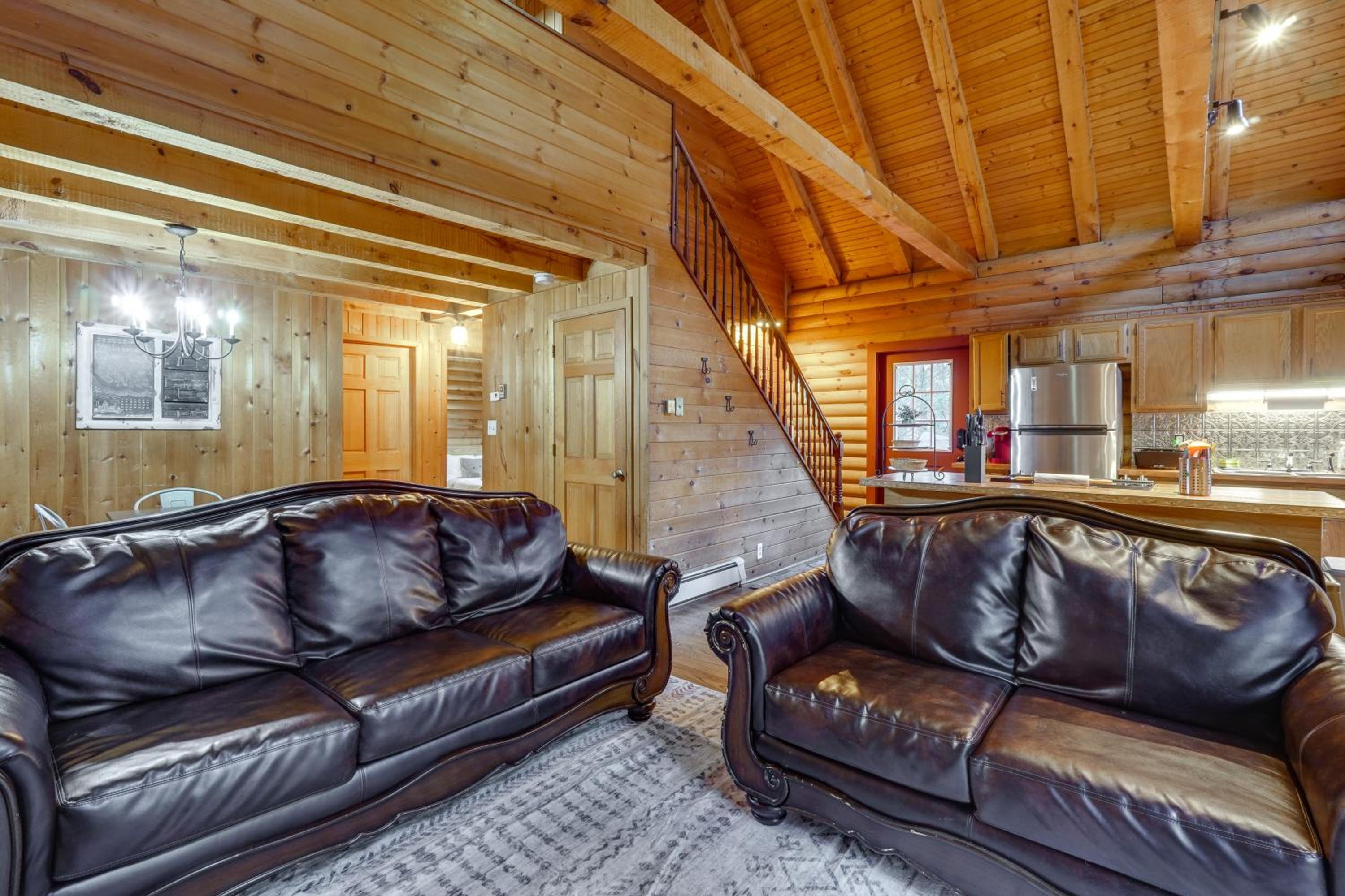 Year-Round Outdoor Adventures Poconos Hideaway