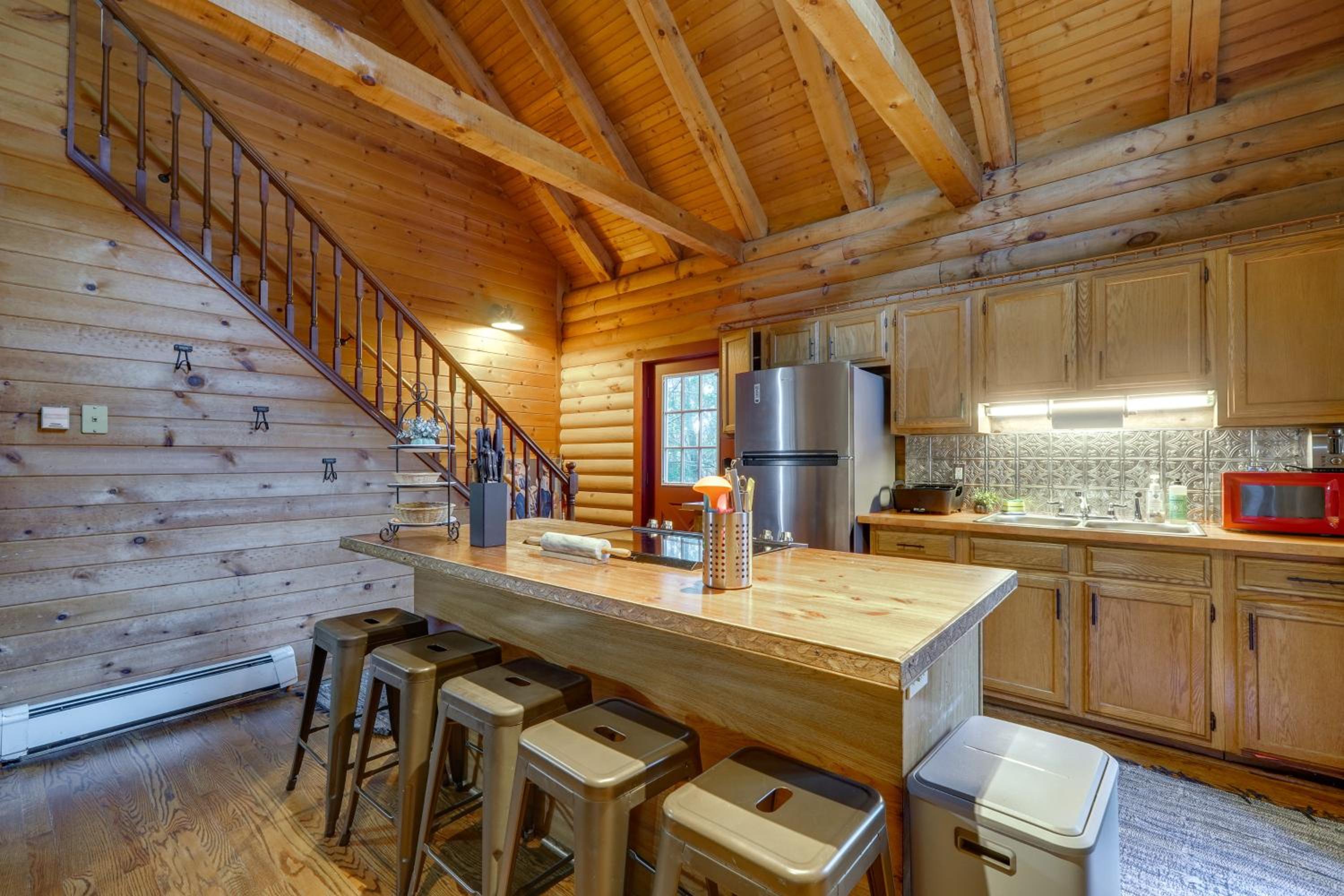 Year-Round Outdoor Adventures Poconos Hideaway