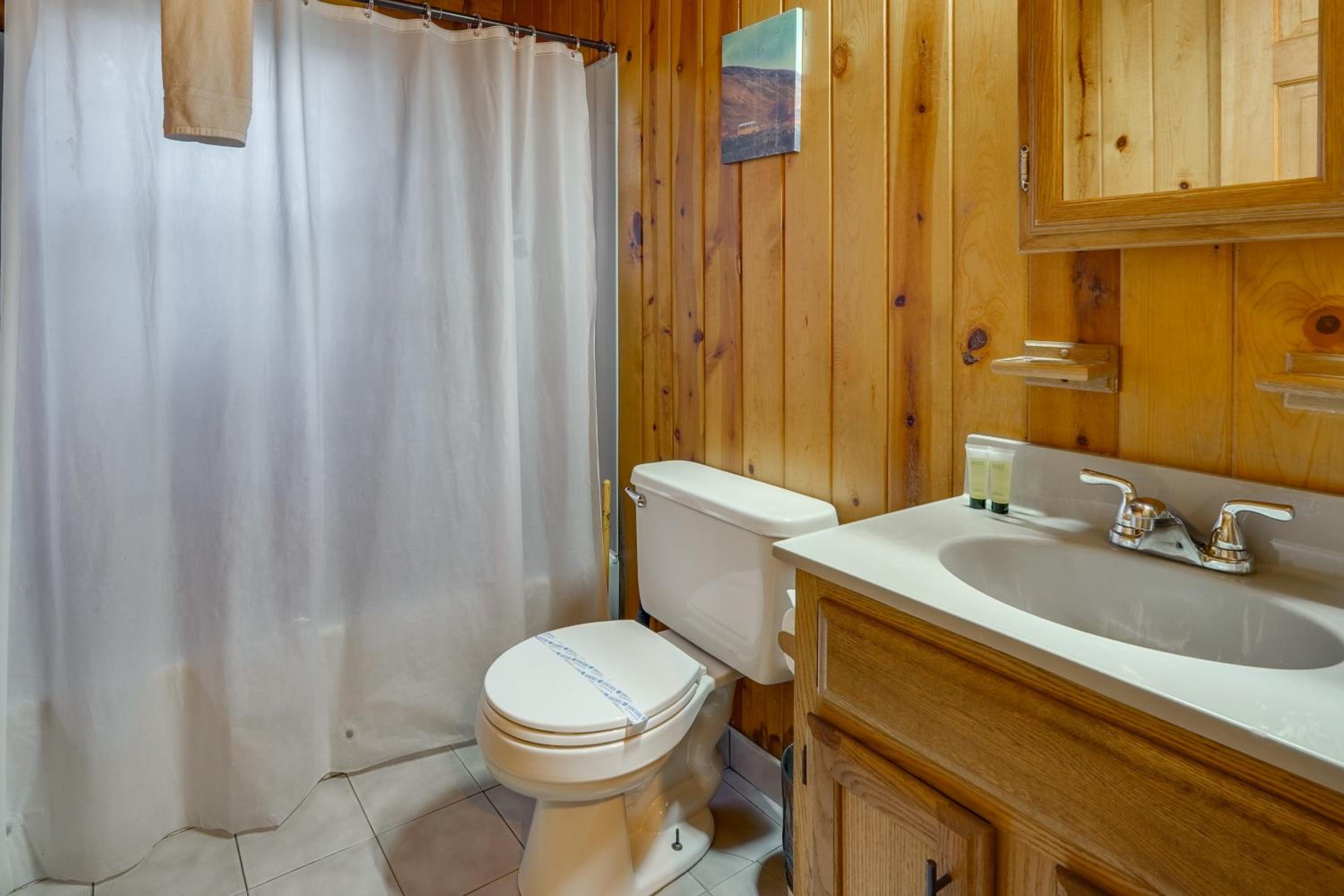 Year-Round Outdoor Adventures Poconos Hideaway
