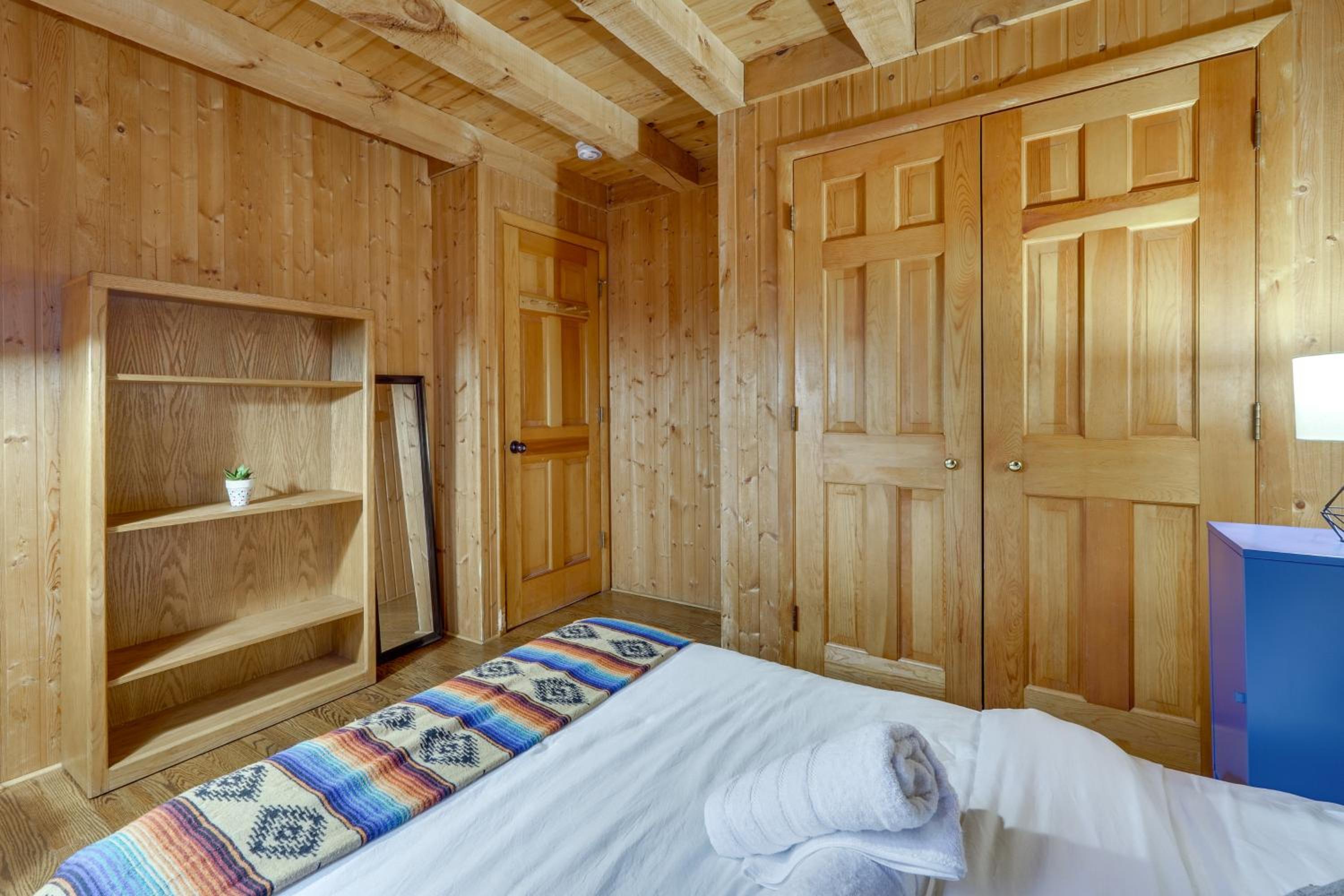 Year-Round Outdoor Adventures Poconos Hideaway