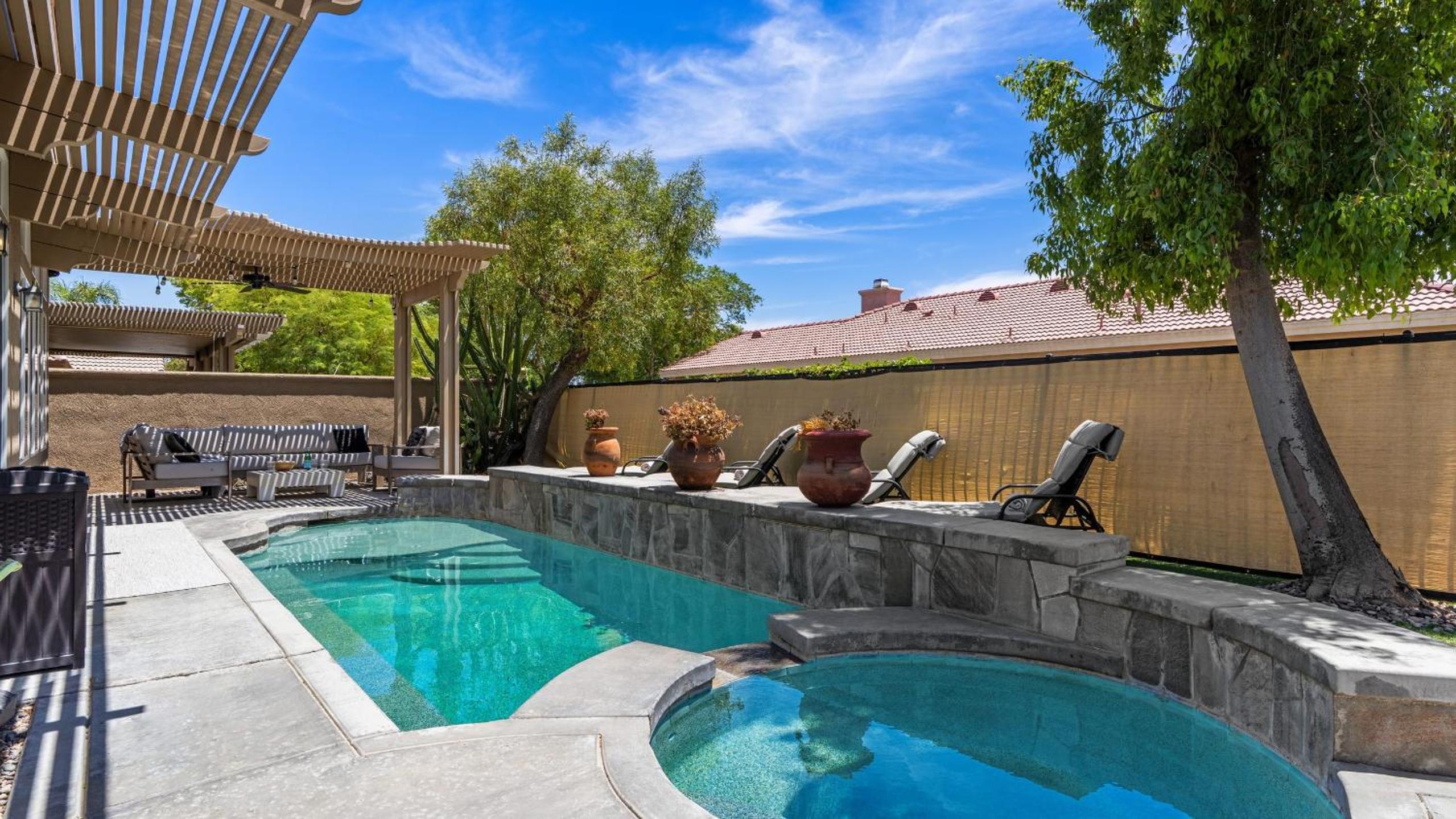 Designer Desert Oasis w Pool Hot Tub Outdoor Lounge The Riley by AvantStay