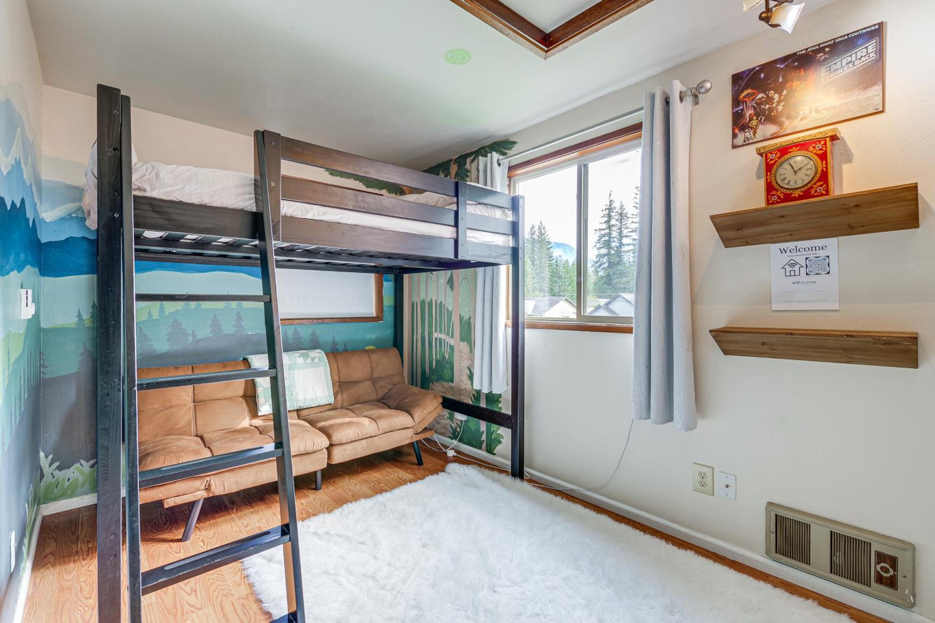Fire Pit and Mountain Views Outdoorsy PNW Escape