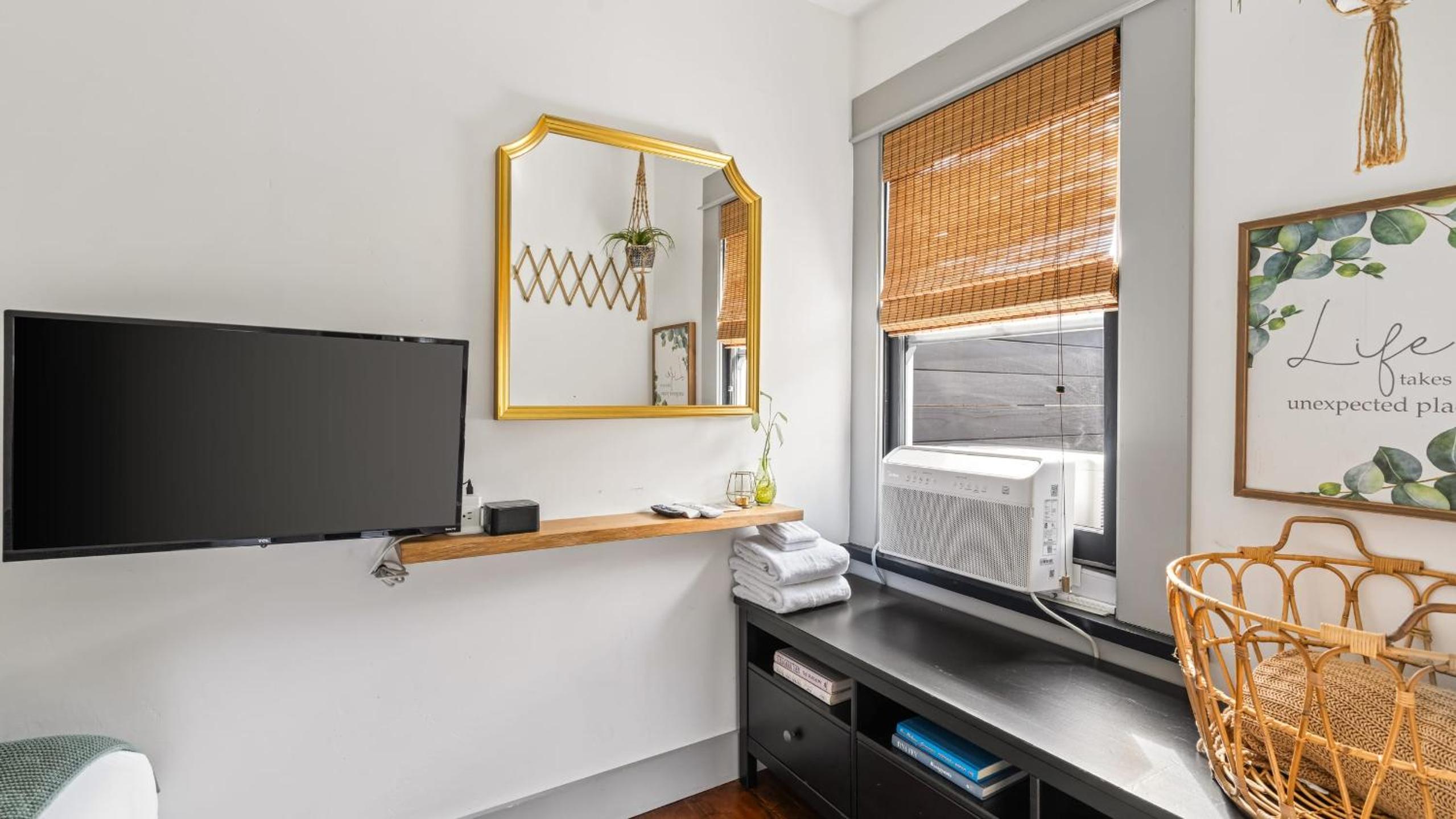 Bright Cozy San Diego Escape Near Balboa Park Casita on Landis by AvantStay