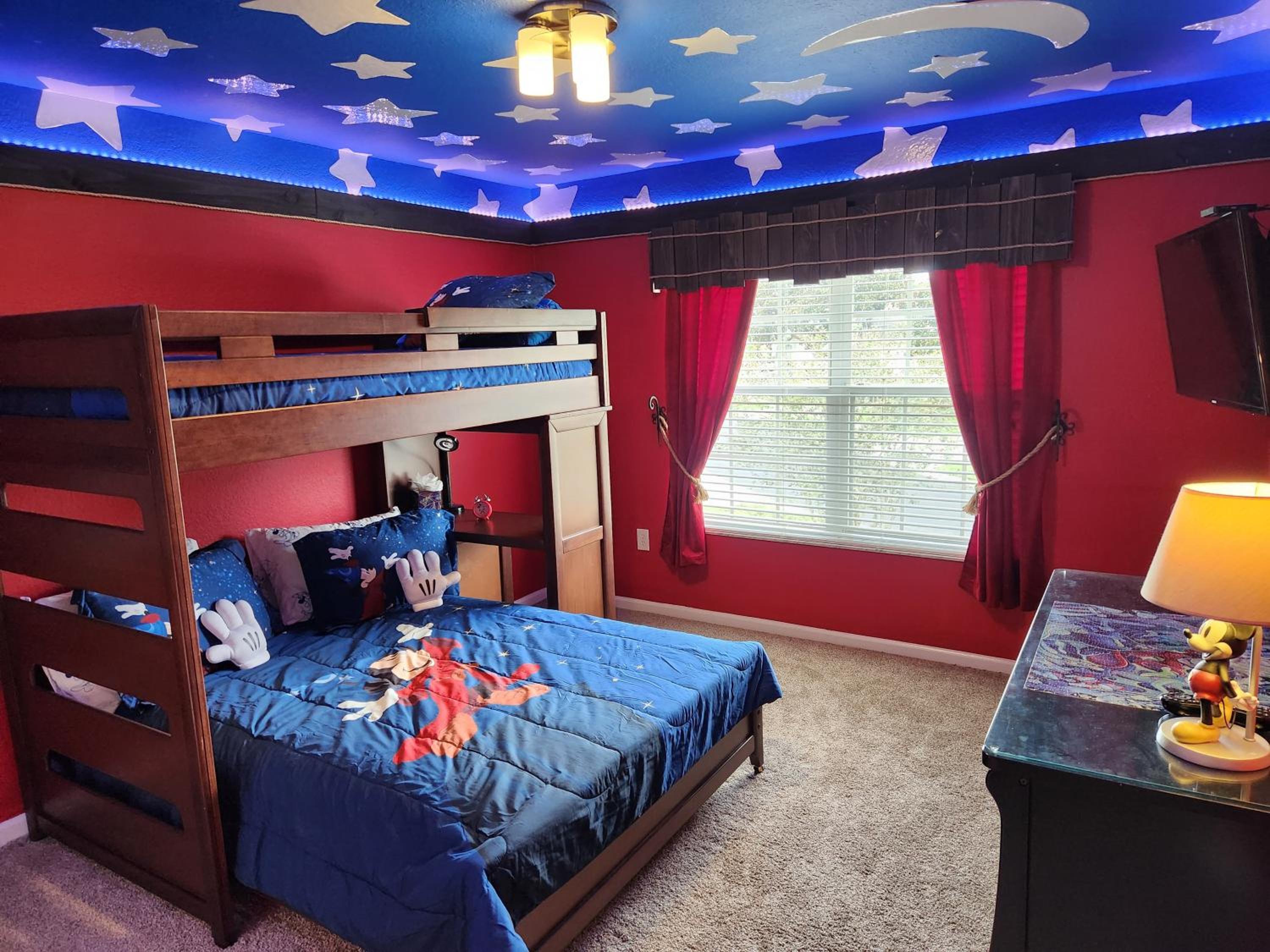 Mickeys Magical Escape
