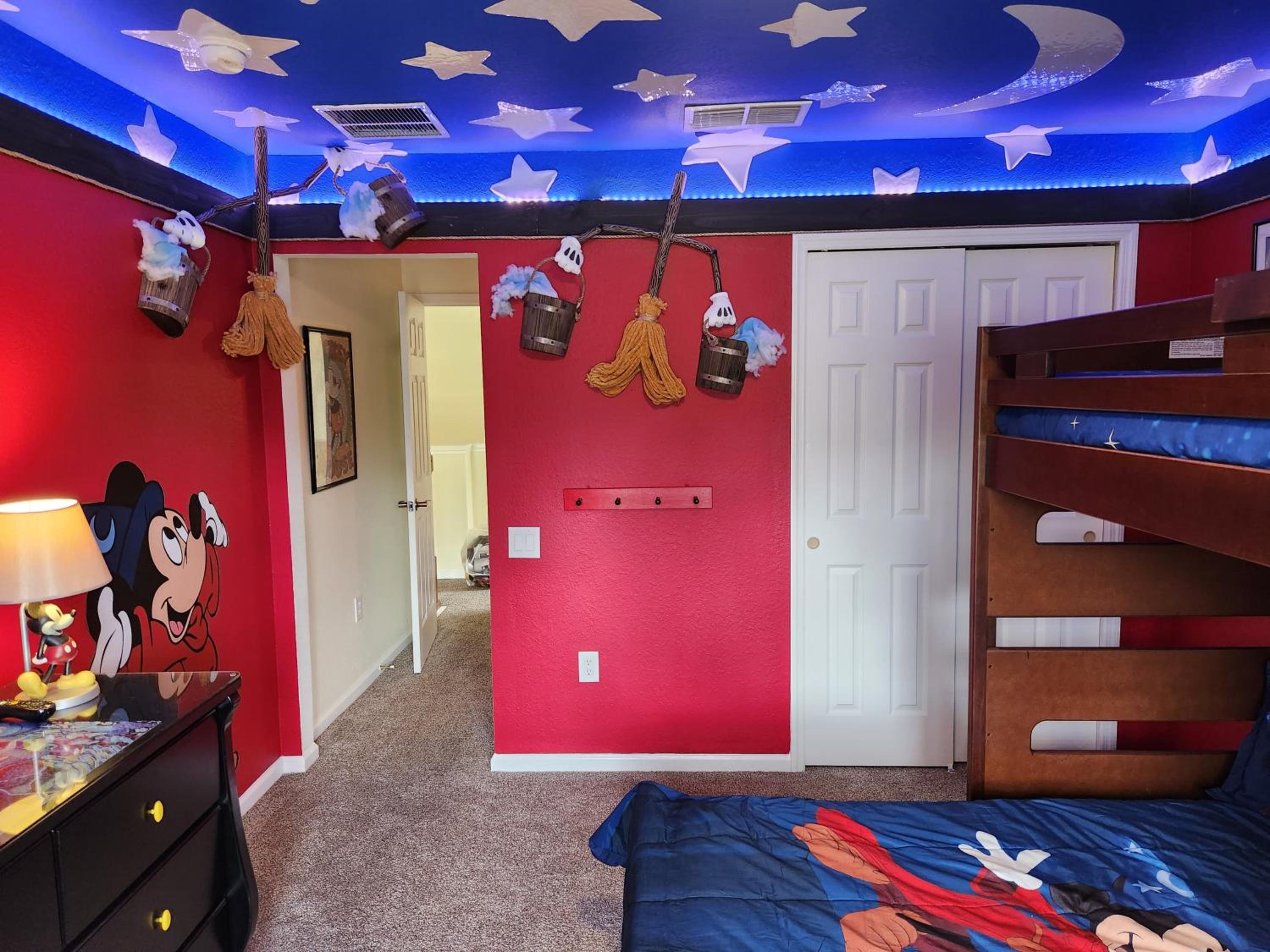 Mickeys Magical Escape