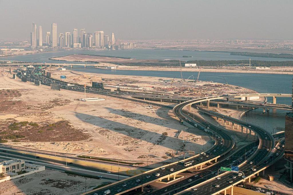 Damac Maison Mall Street! 2 Bedroom, 1-minute to Dubai Mall!