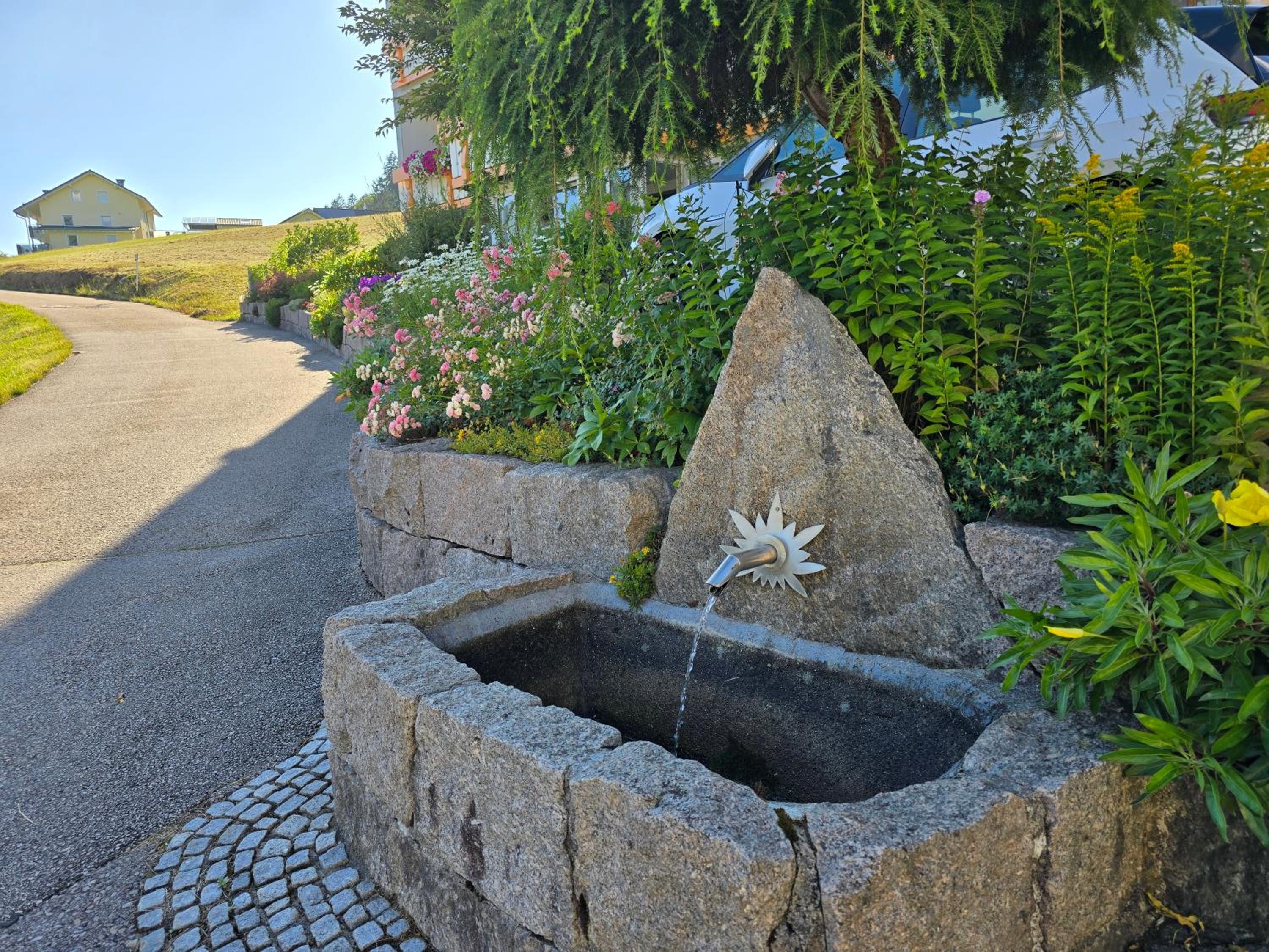 Rückzugsort mit Bergblick in Baiersbronn-Obertal - beheizter Wintergarten & kostenfreier Parkplatz - 70qm Ferienwohnung