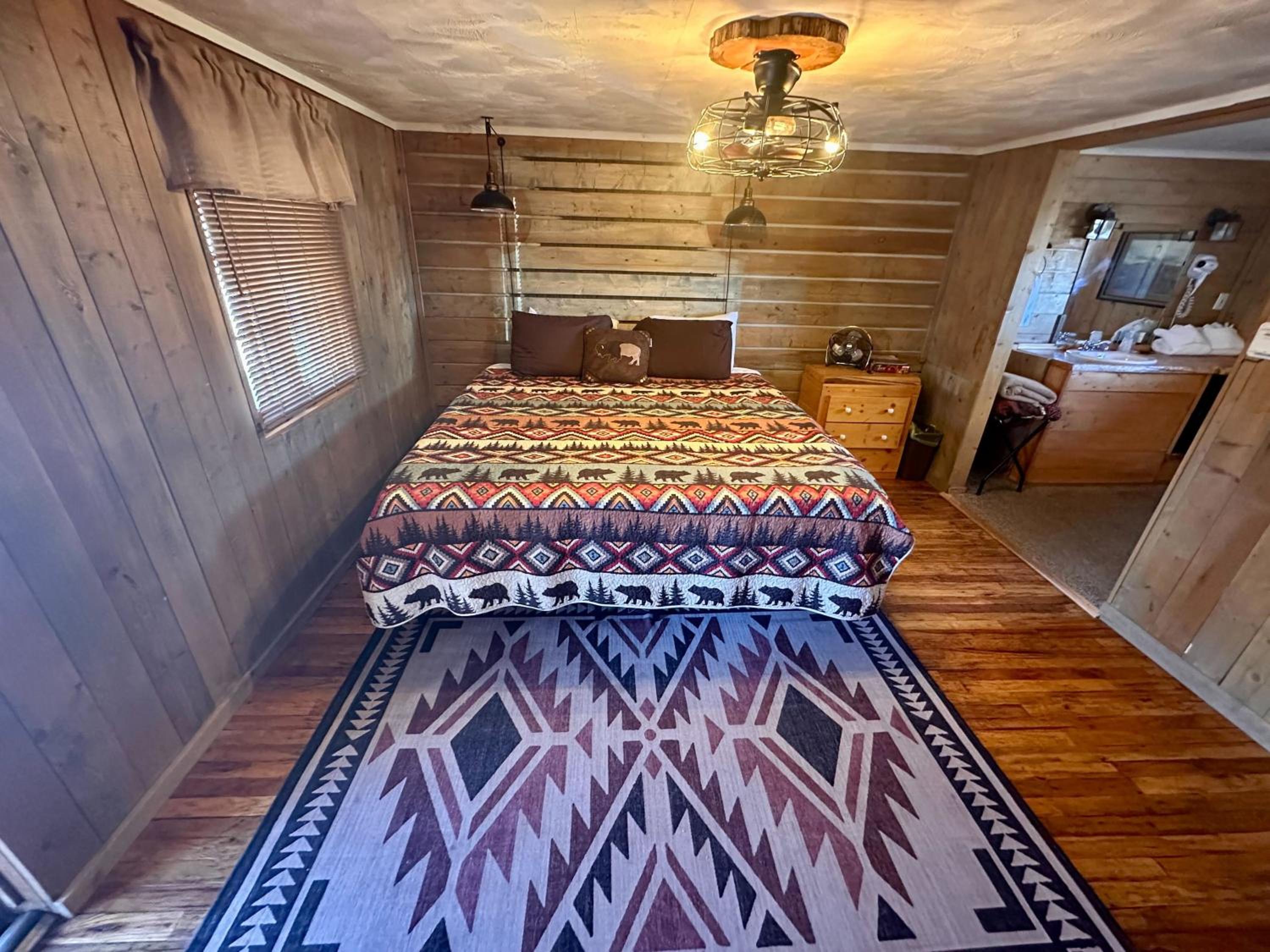 Chinook Winds Lodge