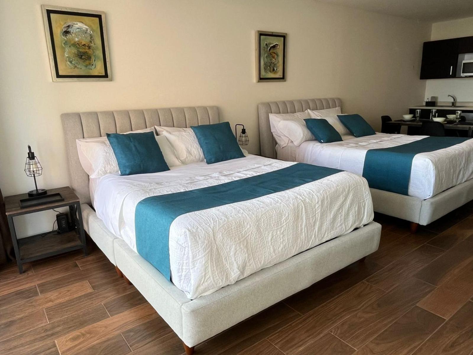 Suite ejecutiva, 2 Camas Queen, Gym, en Interlomas