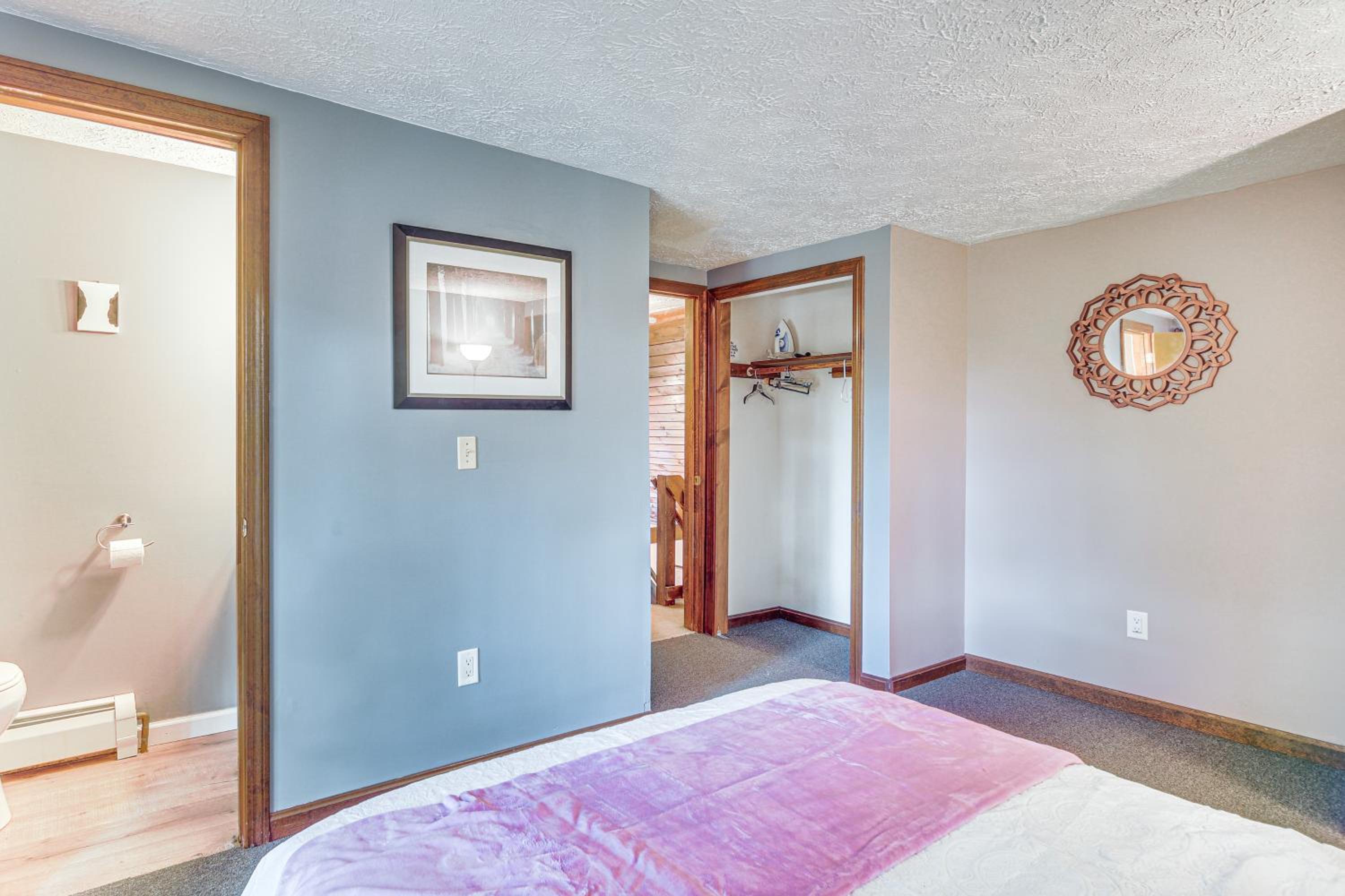 Lake and Trail Access On-Site! Fairfax Hideaway