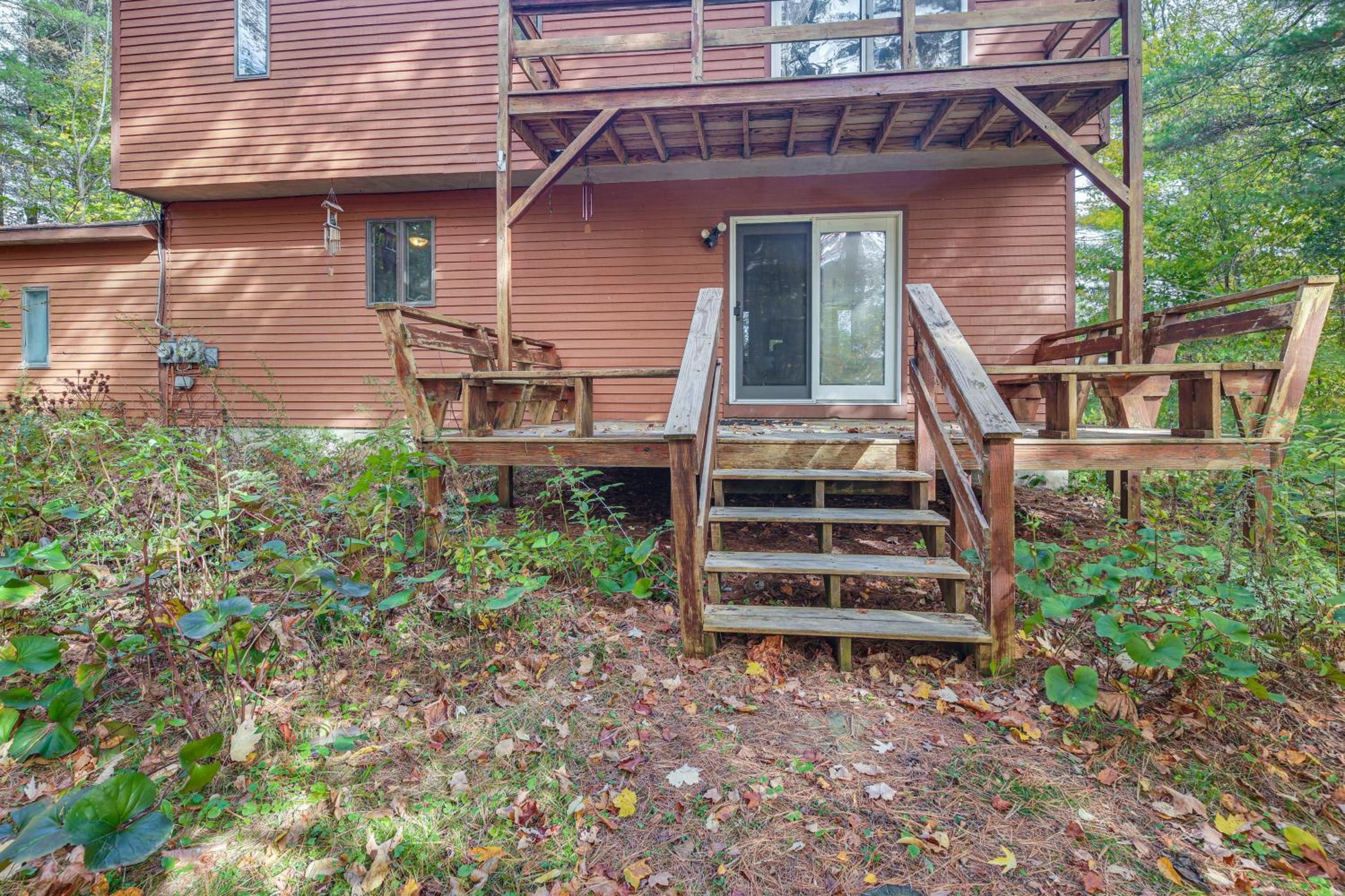 Lake and Trail Access On-Site! Fairfax Hideaway