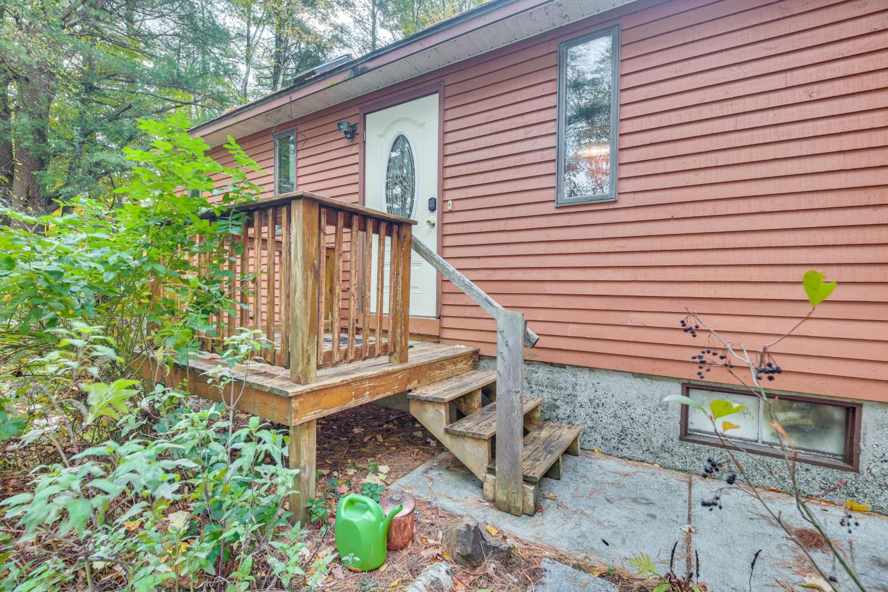 Lake and Trail Access On-Site! Fairfax Hideaway