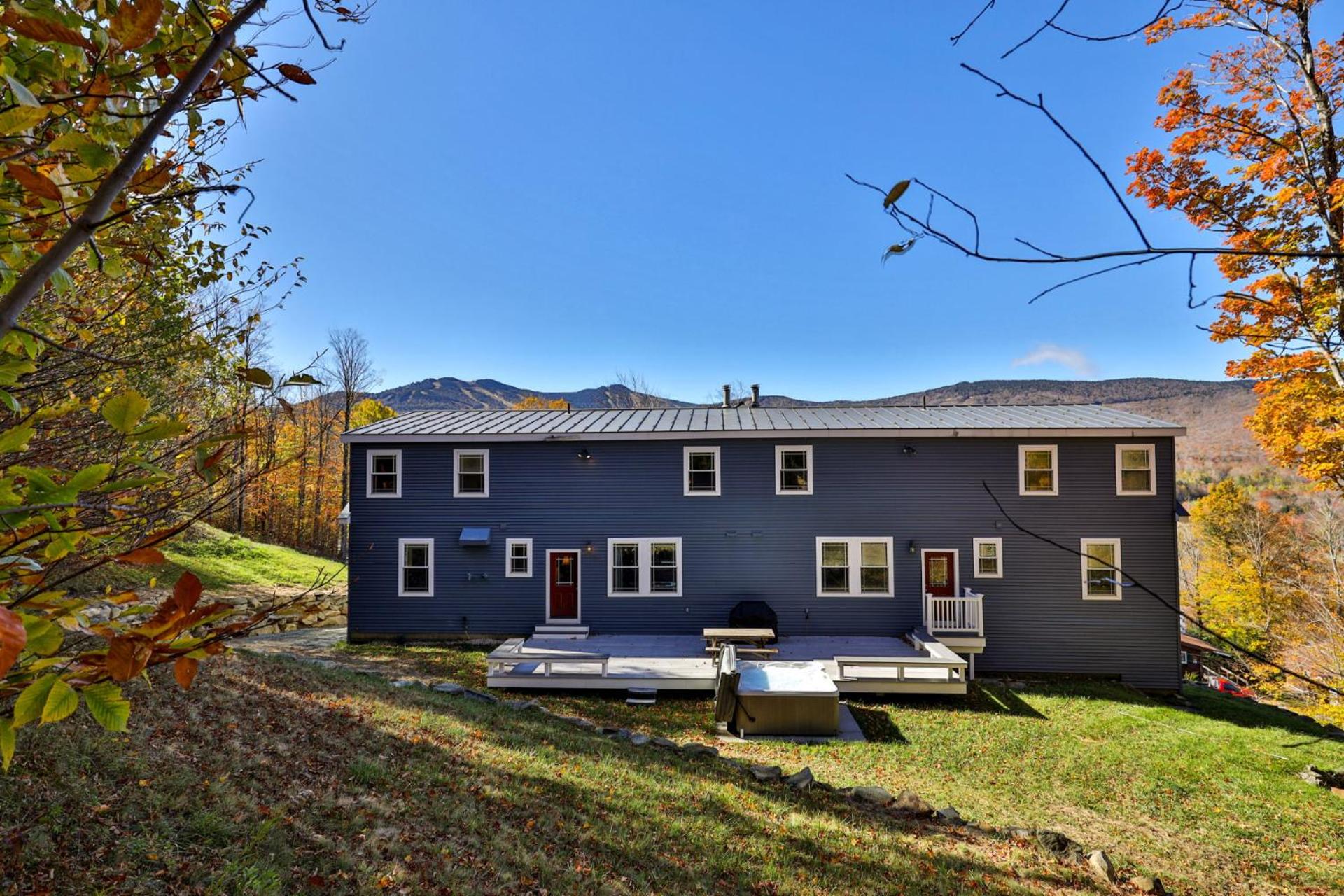 Big Boulder at Killington - Renovated Home with Hot Tub, Sauna, and Views